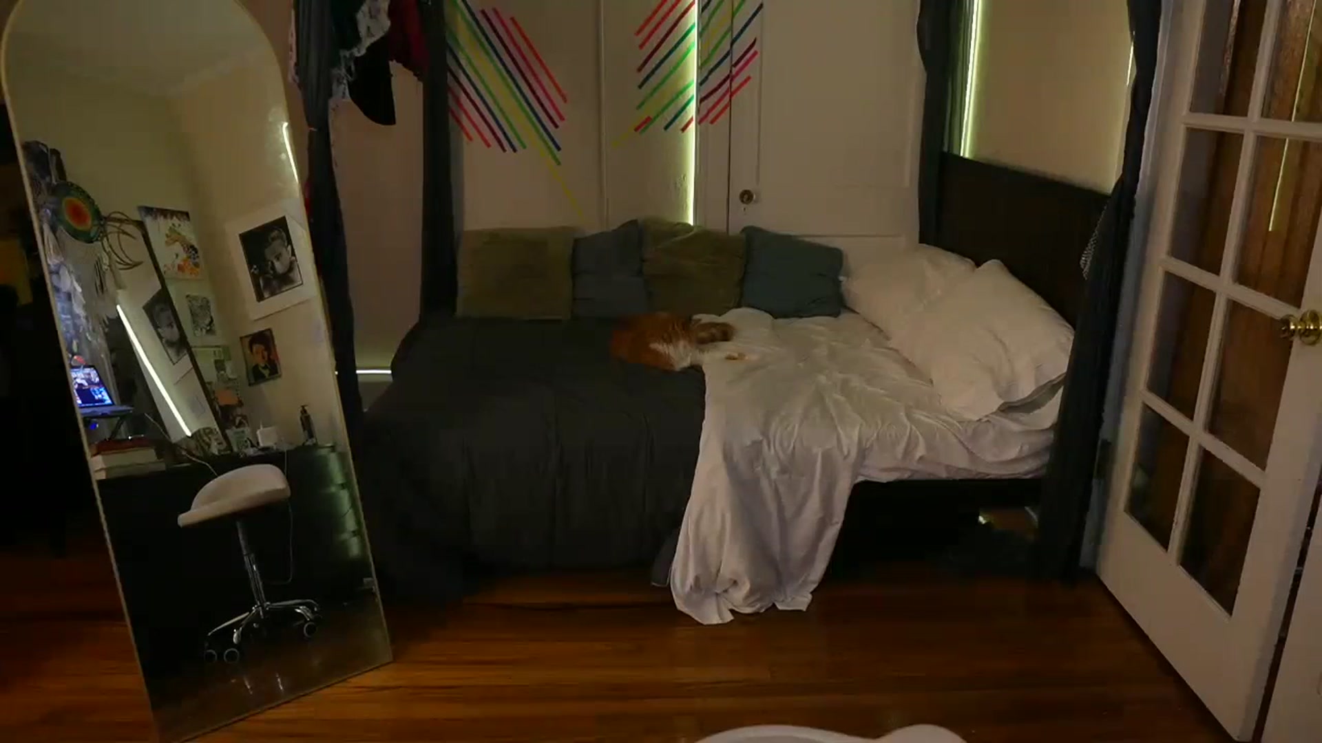 Gallery image thumbnail from Gia_Hill's myfreecams stream on, 11/16/2023, 23:41 image 18 of 20