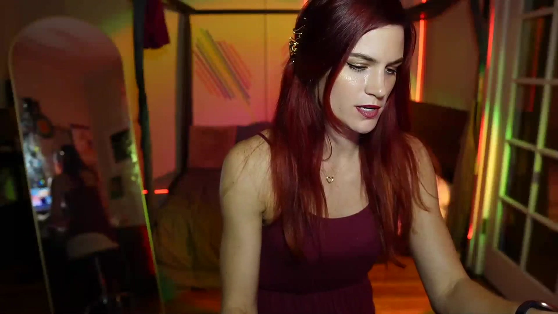 Gallery image thumbnail from Gia_Hill's myfreecams stream on, 11/21/2023, 03:32 image 10 of 20