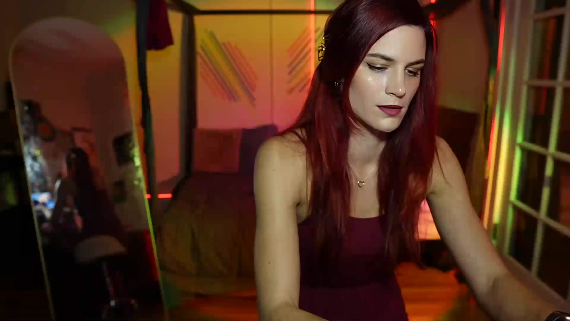 Gallery image thumbnail from Gia_Hill's myfreecams stream on, 11/21/2023, 03:32 image 2 of 20