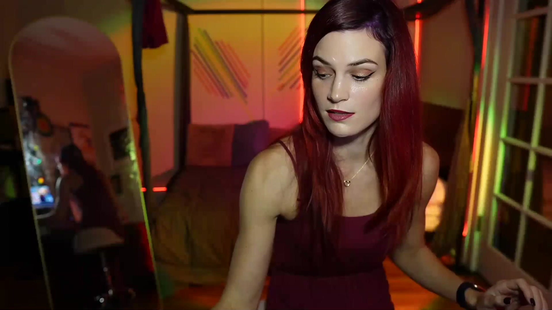 Gallery image thumbnail from Gia_Hill's myfreecams stream on, 11/21/2023, 03:32 image 1 of 20
