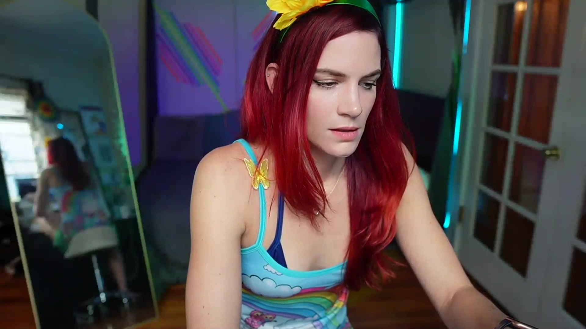 Gallery image thumbnail from Gia_Hill's myfreecams stream on, 11/21/2023, 21:19 image 5 of 20