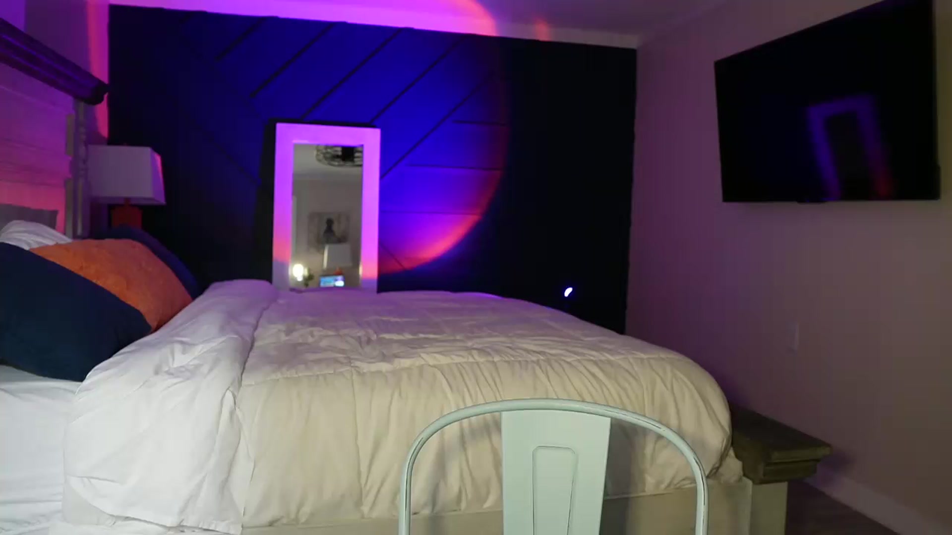 Gallery image thumbnail from Gia_Hill's myfreecams stream on, 12/01/2023, 05:08 image 3 of 20