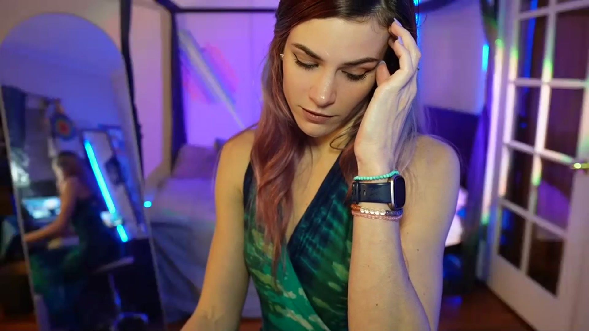 Gallery image thumbnail from Gia_Hill's myfreecams stream on, 01/11/2024, 02:52 image 15 of 20