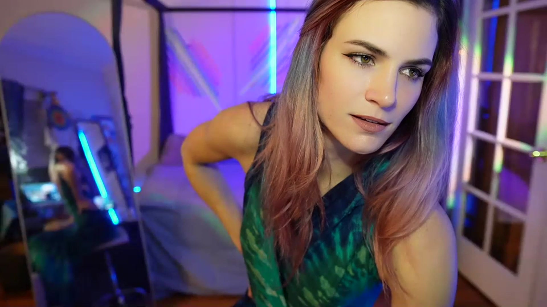 Gallery image thumbnail from Gia_Hill's myfreecams stream on, 01/11/2024, 02:52 image 20 of 20