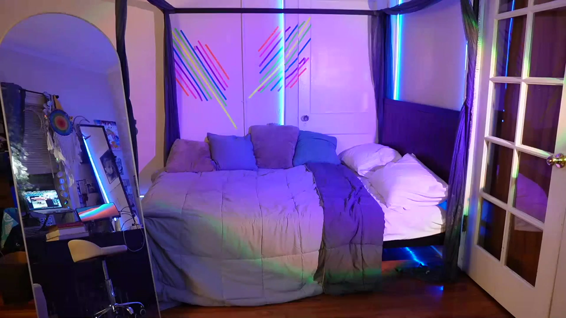 Gallery image thumbnail from Gia_Hill's myfreecams stream on, 01/11/2024, 02:52 image 3 of 20