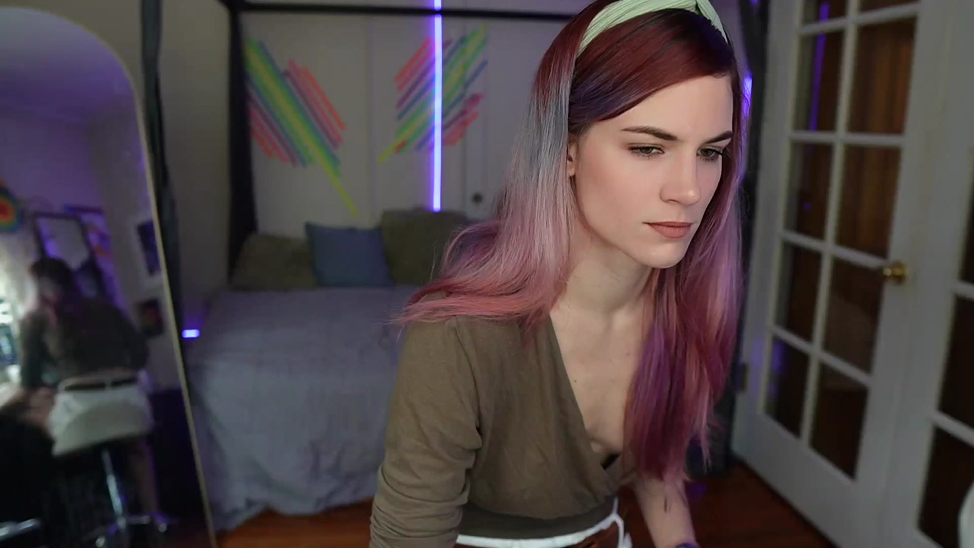 Gallery image thumbnail from Gia_Hill's myfreecams stream on, 01/11/2024, 22:25 image 1 of 20