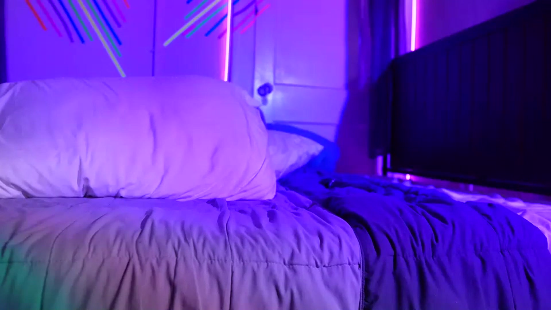 Gallery image thumbnail from Gia_Hill's myfreecams stream on, 01/13/2024, 08:21 image 6 of 20