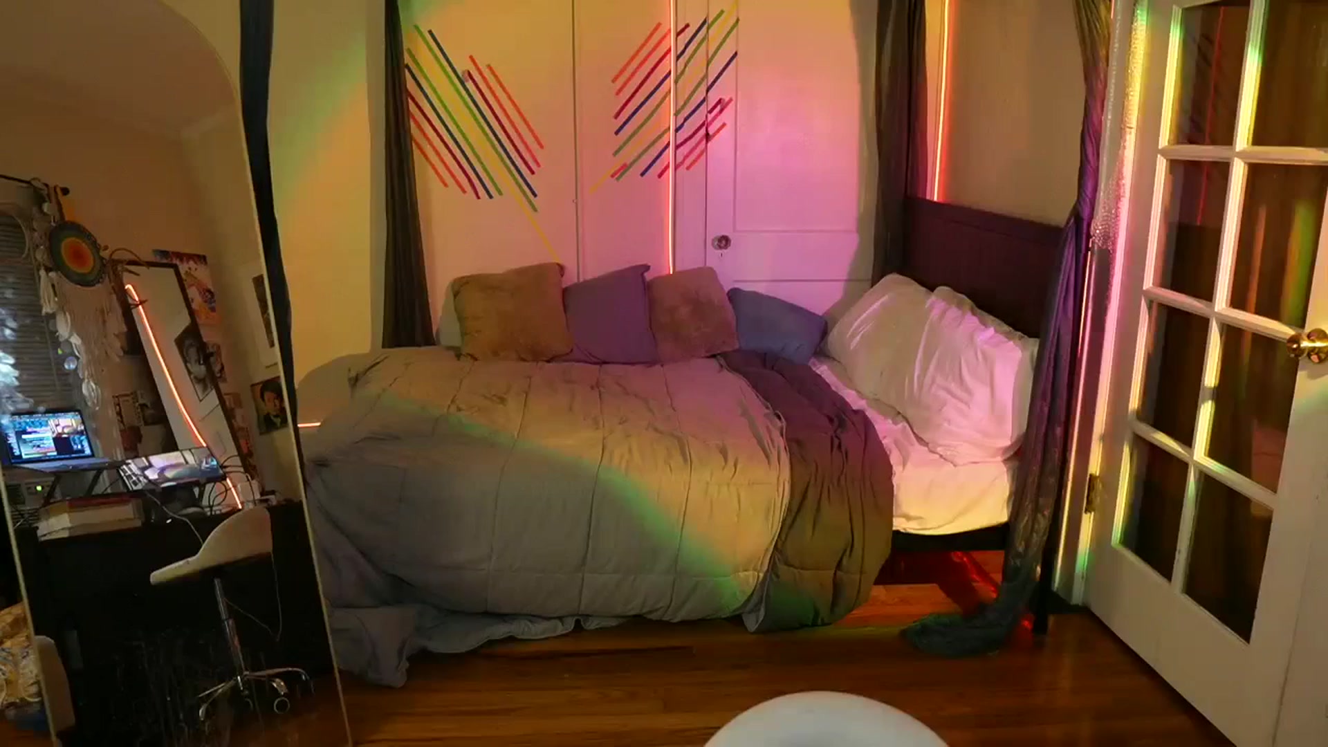 Gallery image thumbnail from Gia_Hill's myfreecams stream on, 01/14/2024, 04:16 image 2 of 20