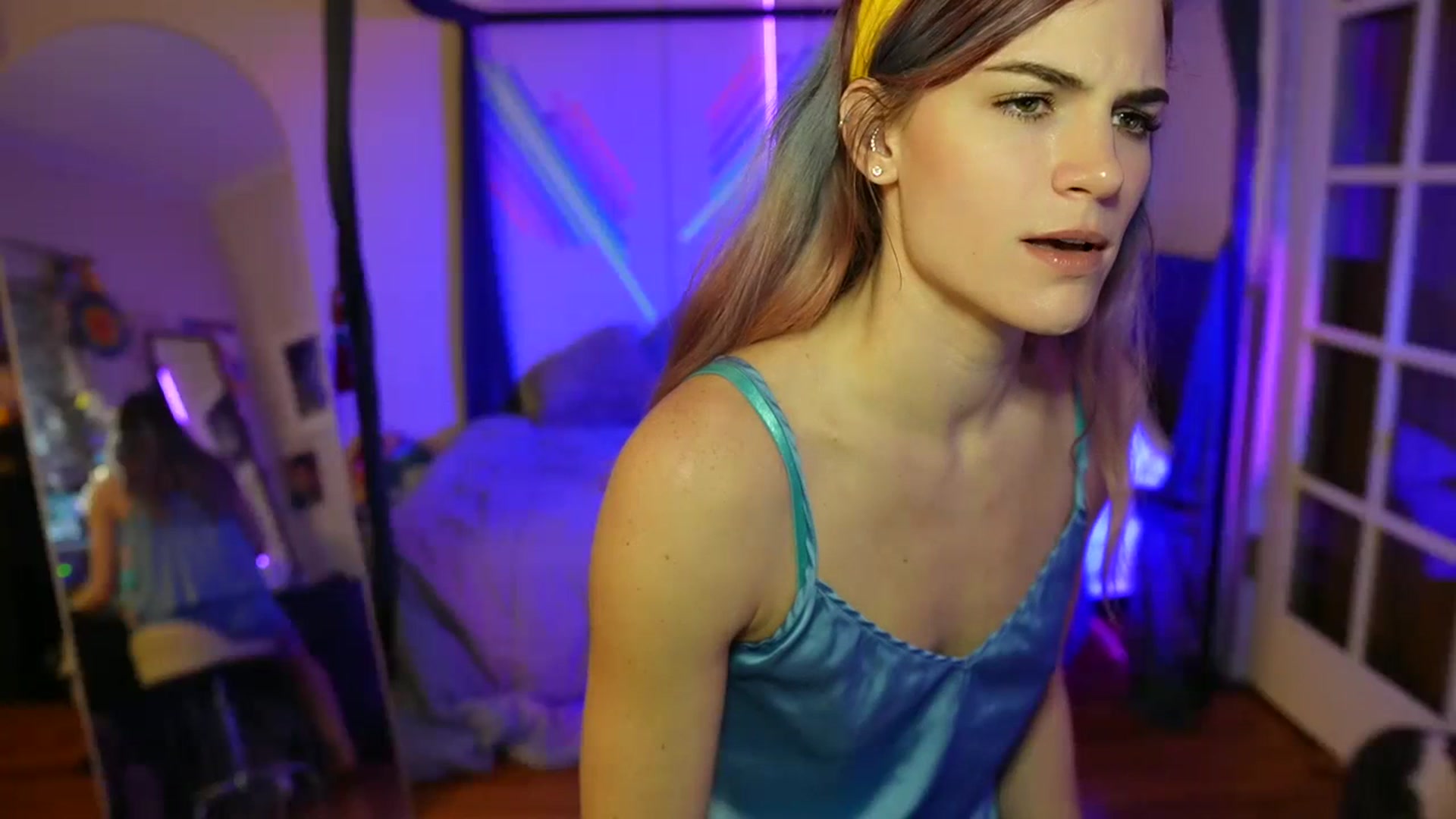 Gallery image thumbnail from Gia_Hill's myfreecams stream on, 01/18/2024, 03:02 image 15 of 20
