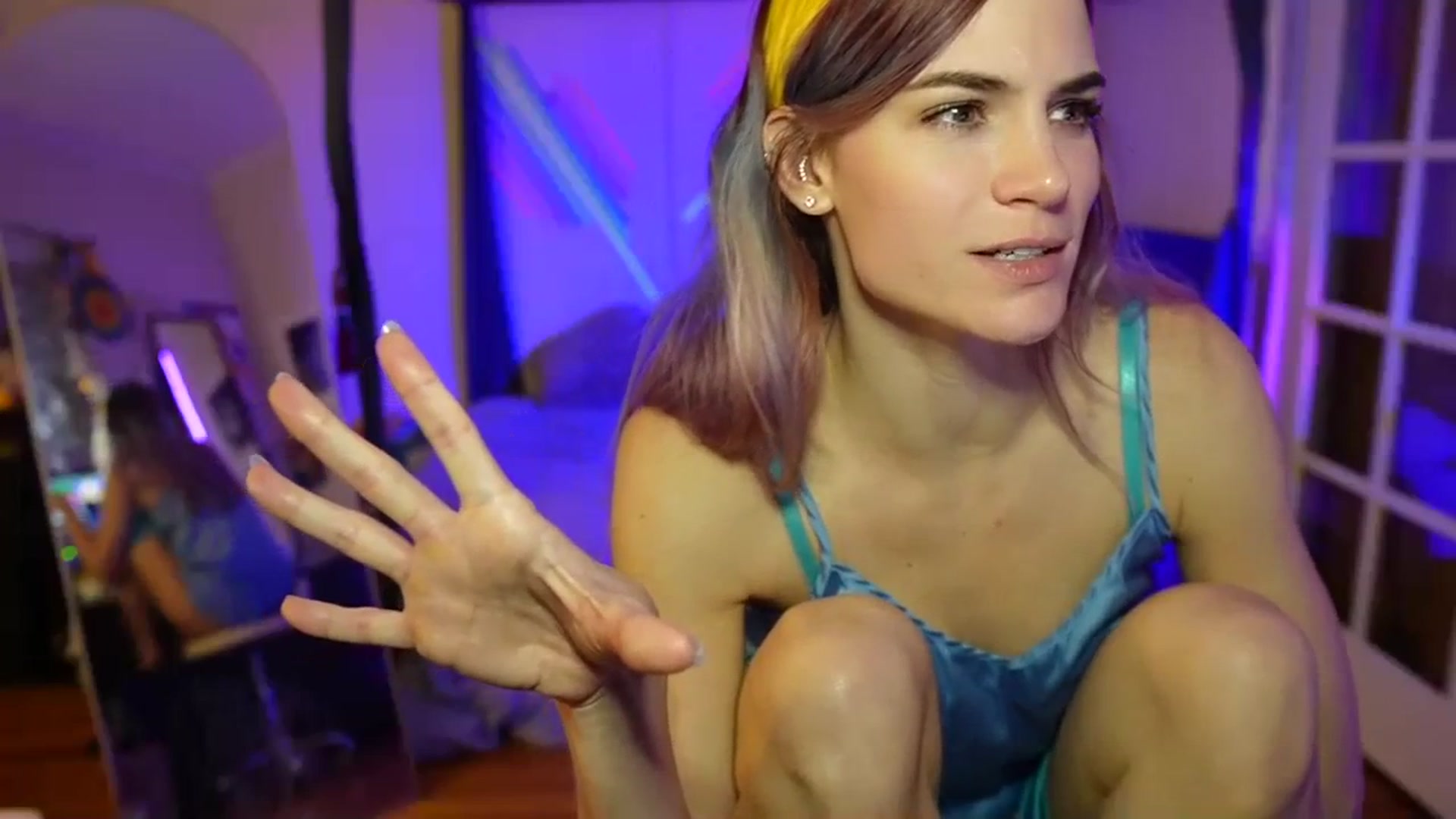 Gallery image thumbnail from Gia_Hill's myfreecams stream on, 01/18/2024, 05:04 image 9 of 20