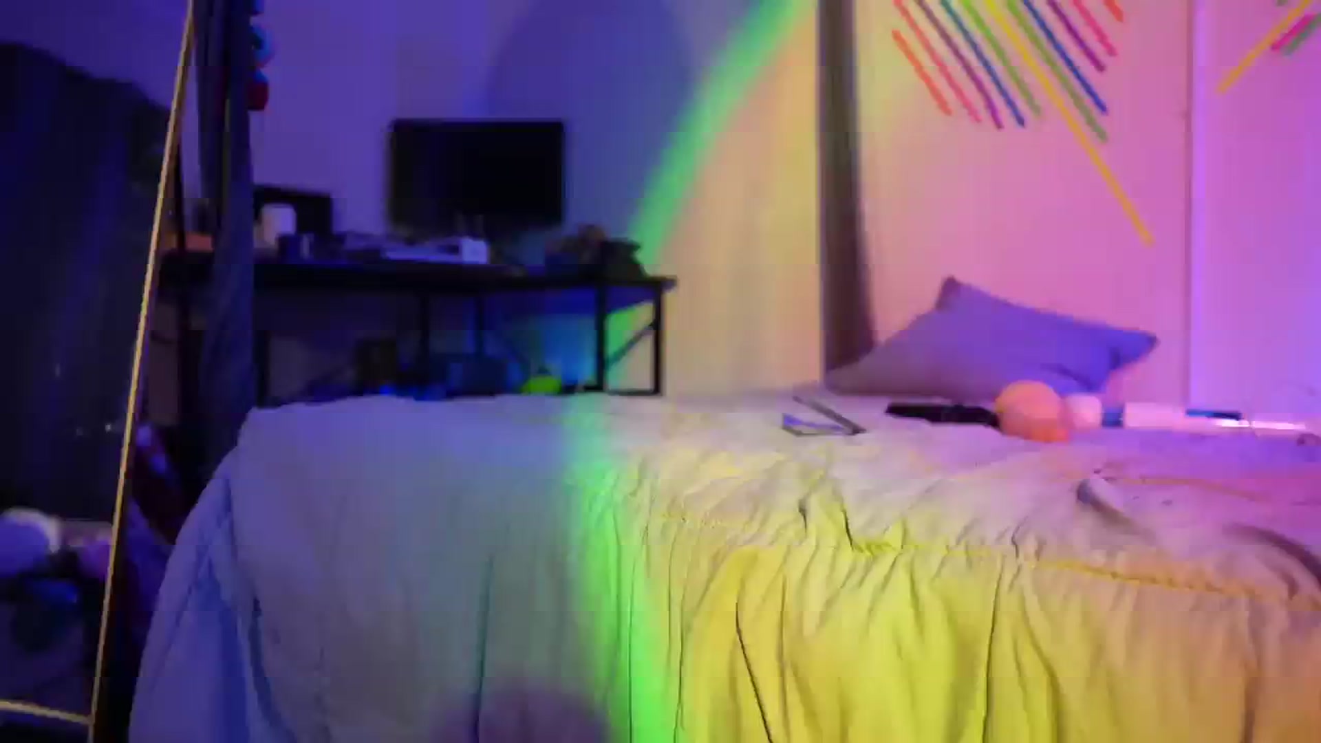 Gallery image thumbnail from Gia_Hill's myfreecams stream on, 01/23/2024, 07:56 image 1 of 20
