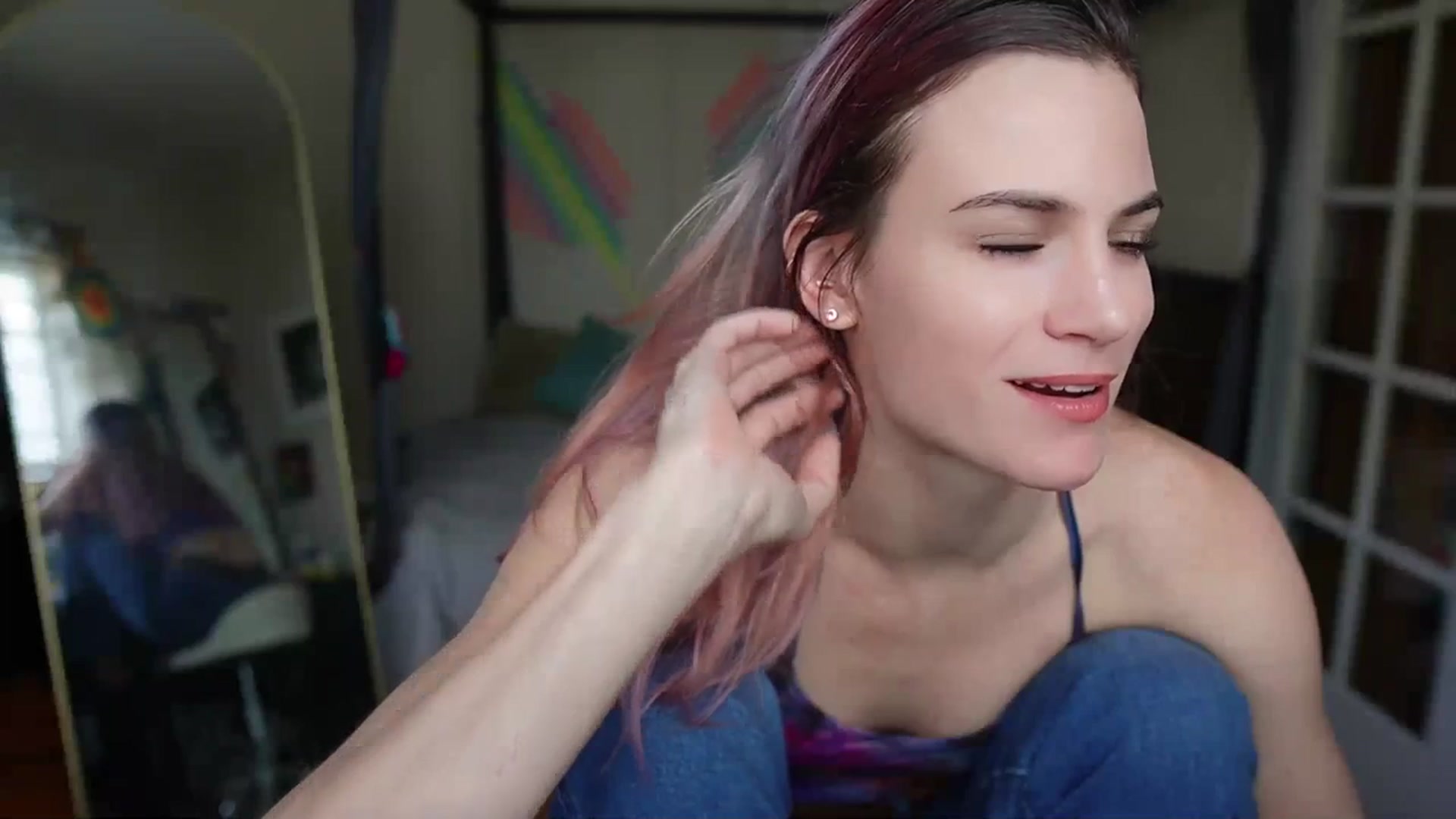 Gallery image thumbnail from Gia_Hill's myfreecams stream on, 01/25/2024, 21:19 image 8 of 20