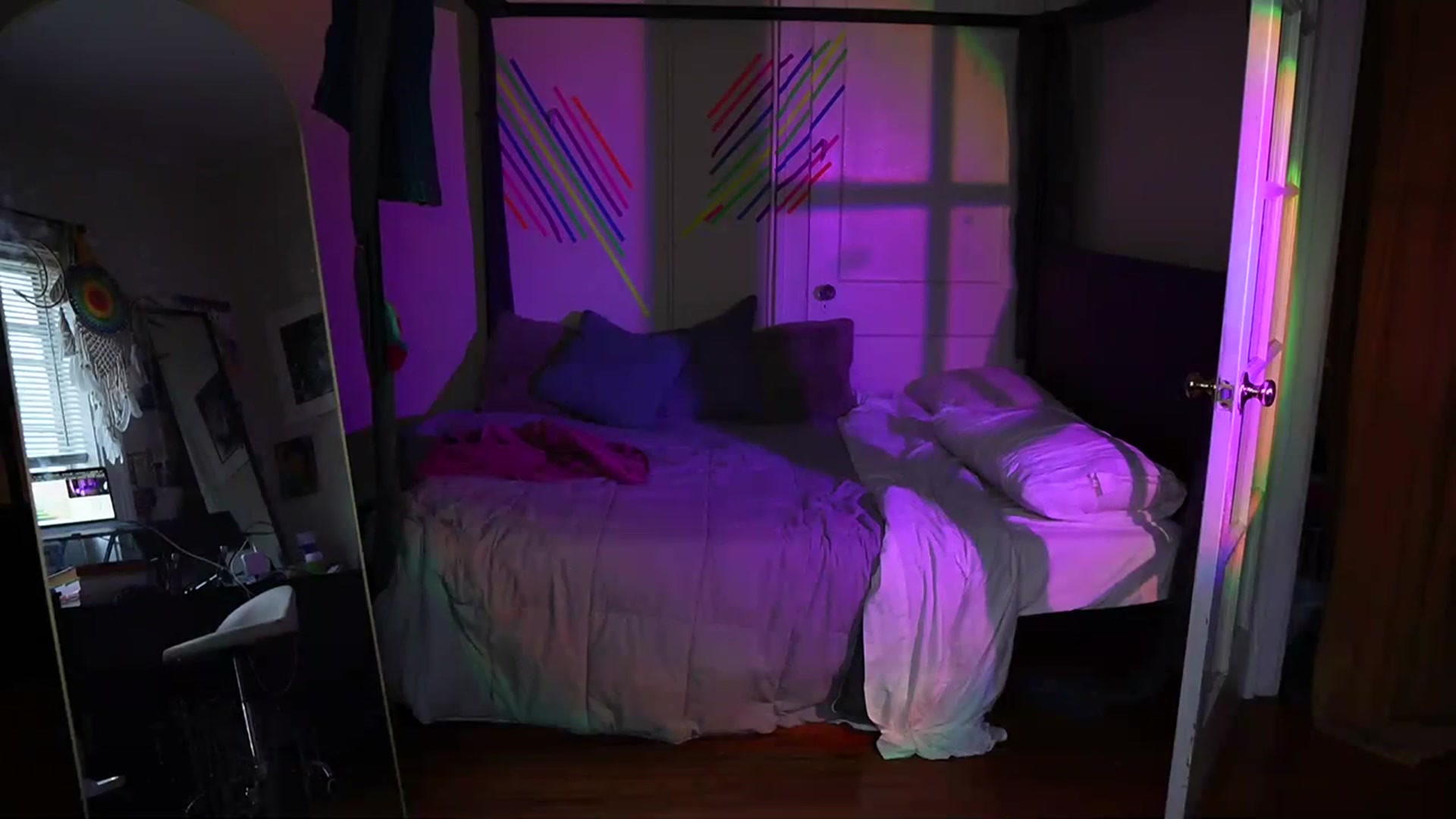 Gallery image thumbnail from Gia_Hill's myfreecams stream on, 01/25/2024, 22:39 image 9 of 20