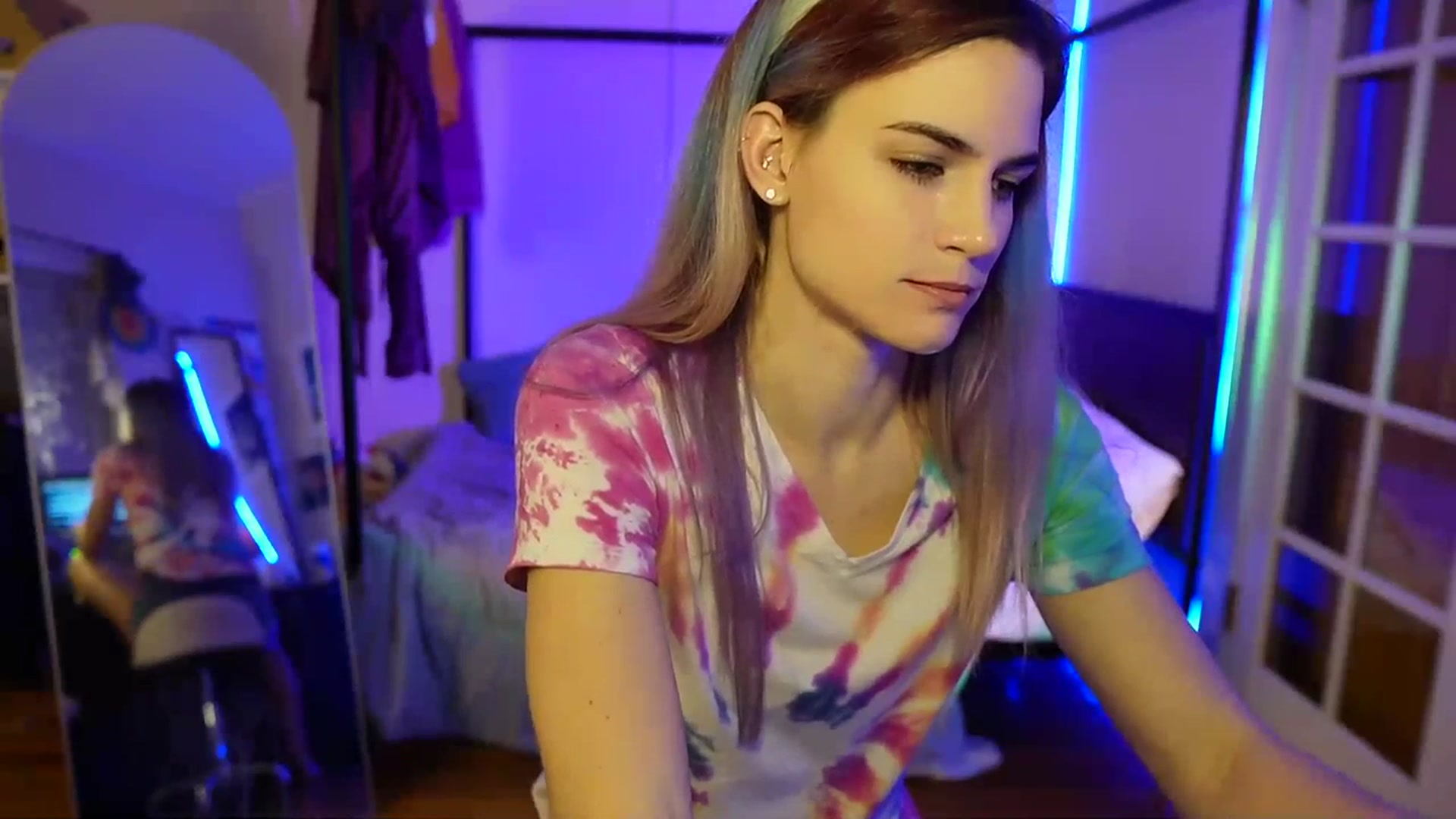Gallery image thumbnail from Gia_Hill's myfreecams stream on, 01/27/2024, 03:14 image 10 of 20