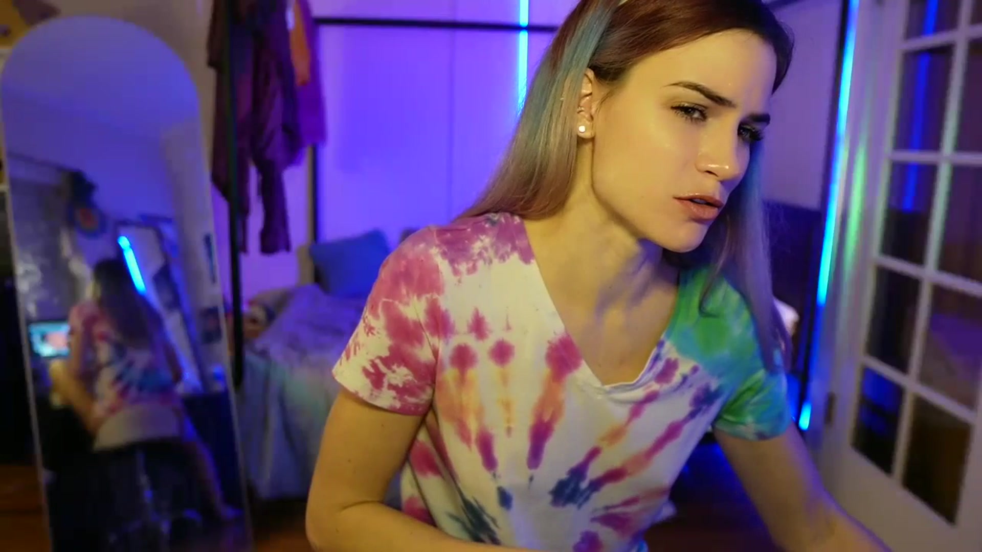 Gallery image thumbnail from Gia_Hill's myfreecams stream on, 01/27/2024, 04:15 image 2 of 20