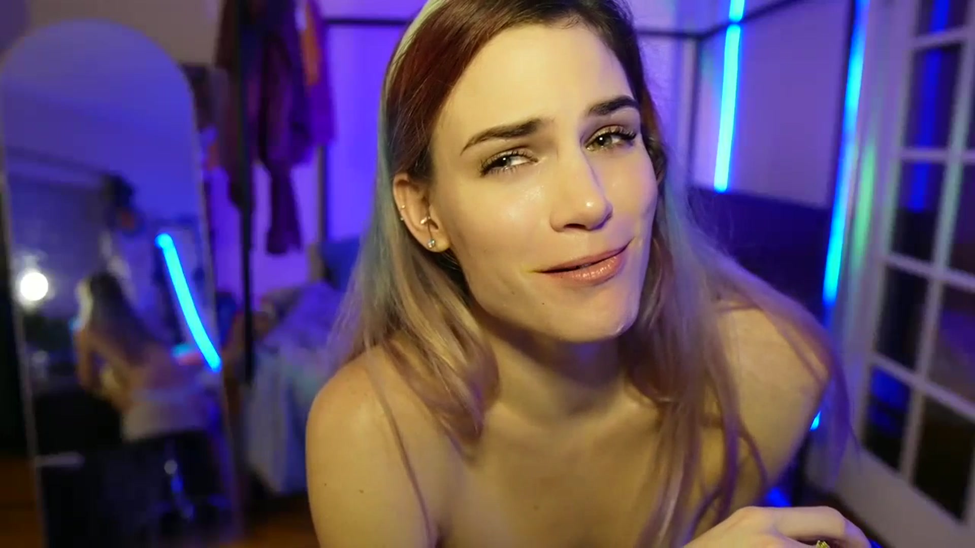 Gallery image thumbnail from Gia_Hill's myfreecams stream on, 01/27/2024, 05:23 image 3 of 20