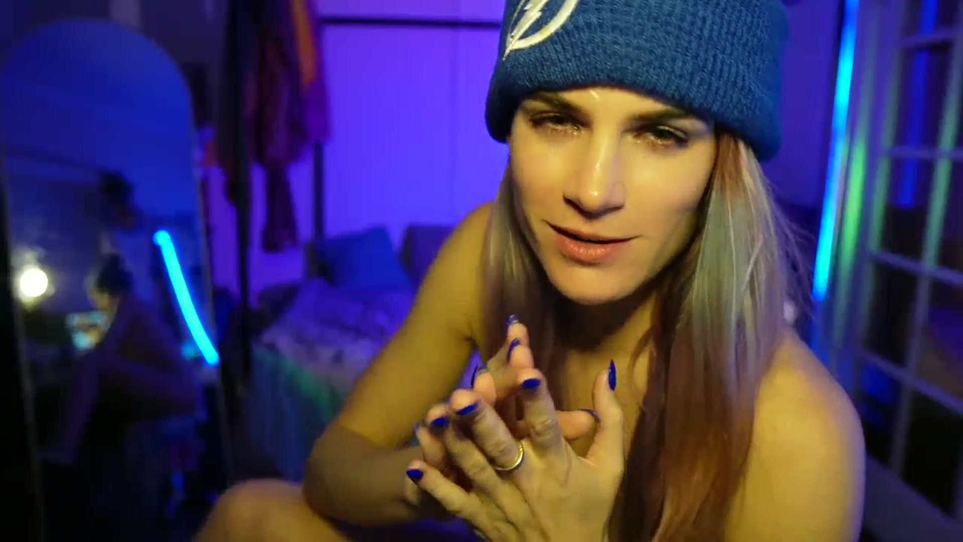 Gallery image thumbnail from Gia_Hill's myfreecams stream on, 01/27/2024, 07:16 image 6 of 20
