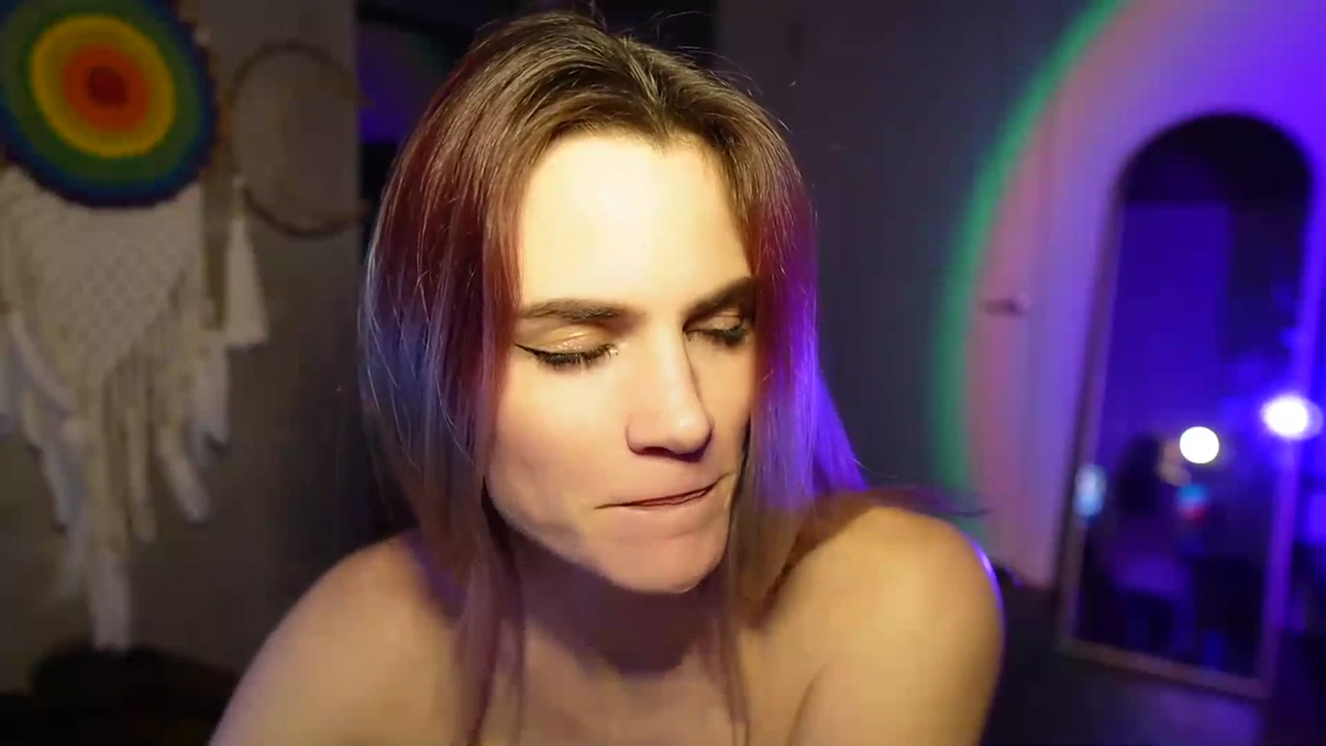 Gallery image thumbnail from Gia_Hill's myfreecams stream on, 02/01/2024, 08:01 image 18 of 20