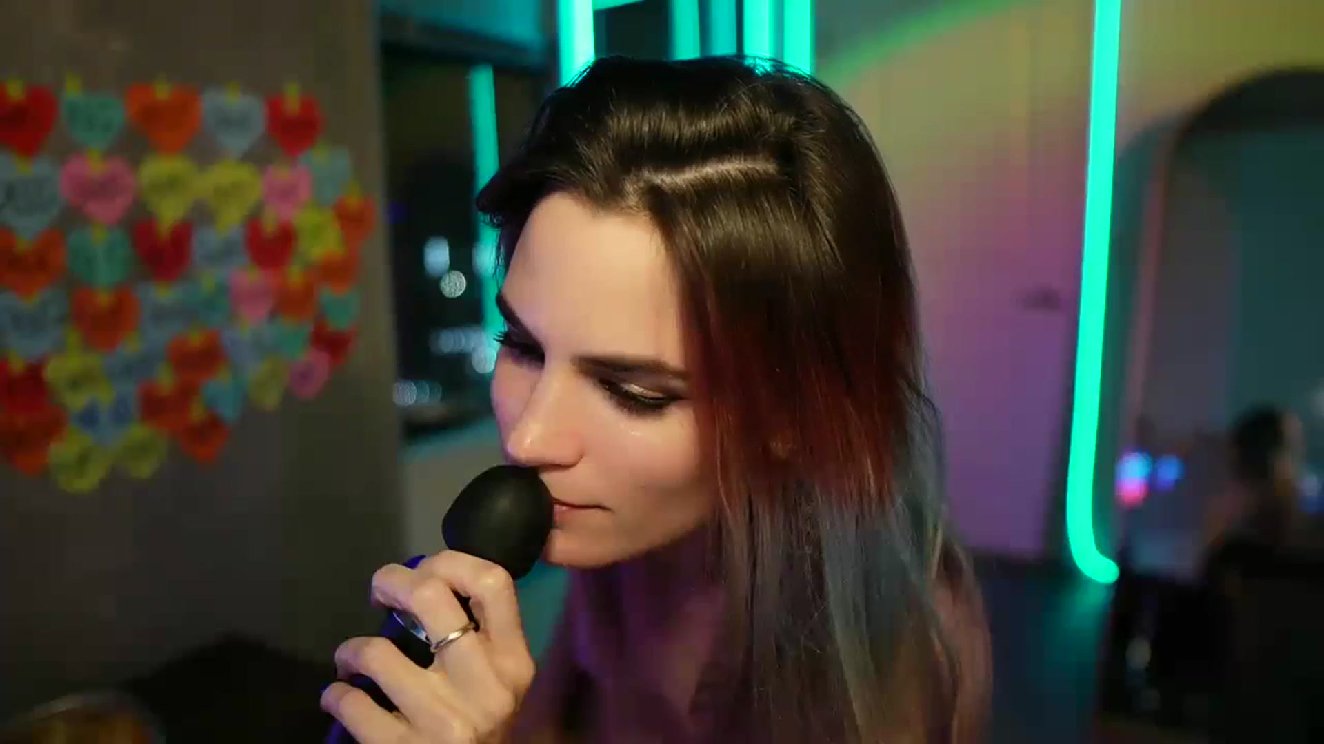 Gallery image thumbnail from Gia_Hill's myfreecams stream on, 02/08/2024, 05:06 image 18 of 20