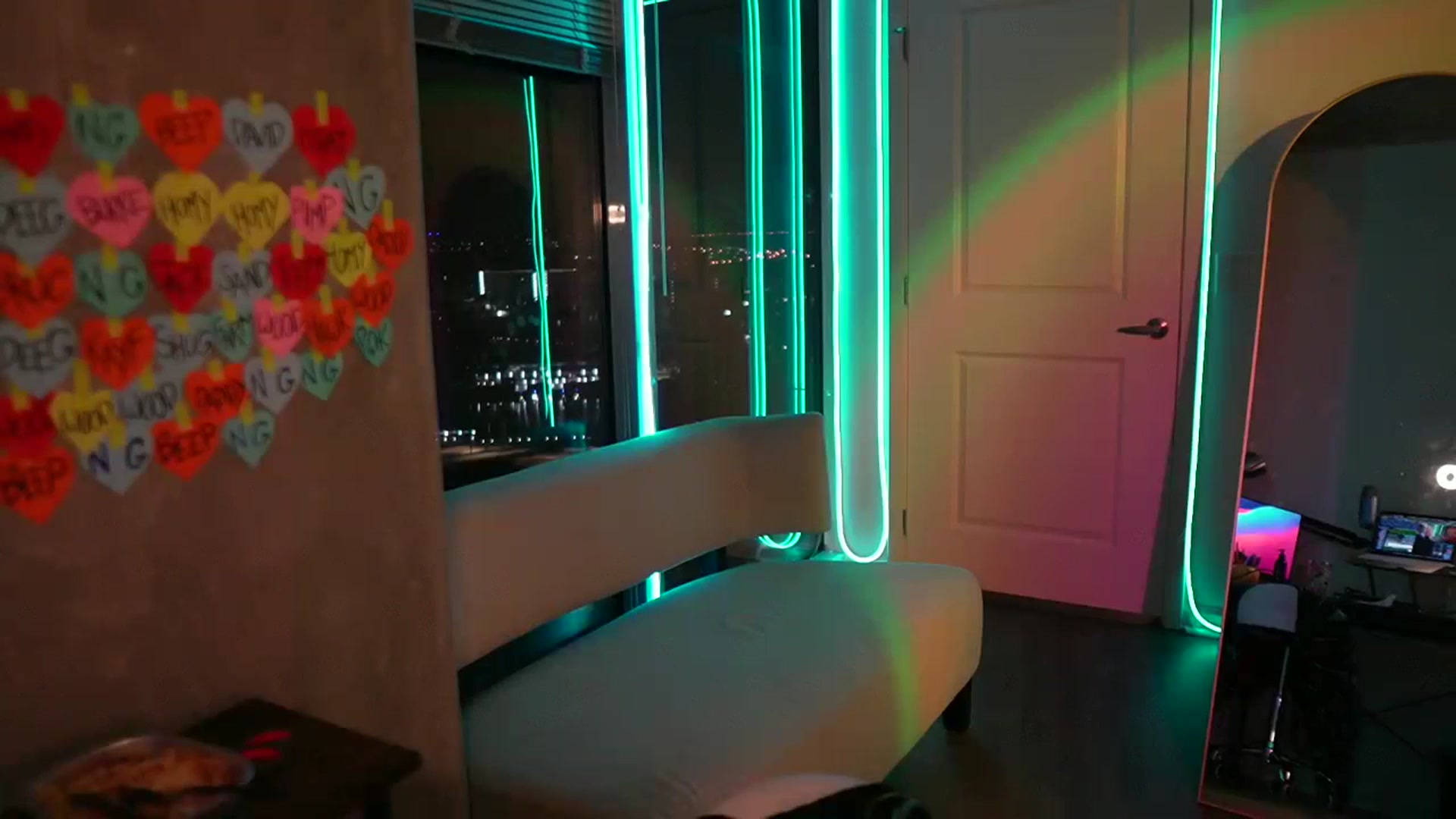 Gallery image thumbnail from Gia_Hill's myfreecams stream on, 02/08/2024, 05:06 image 7 of 20