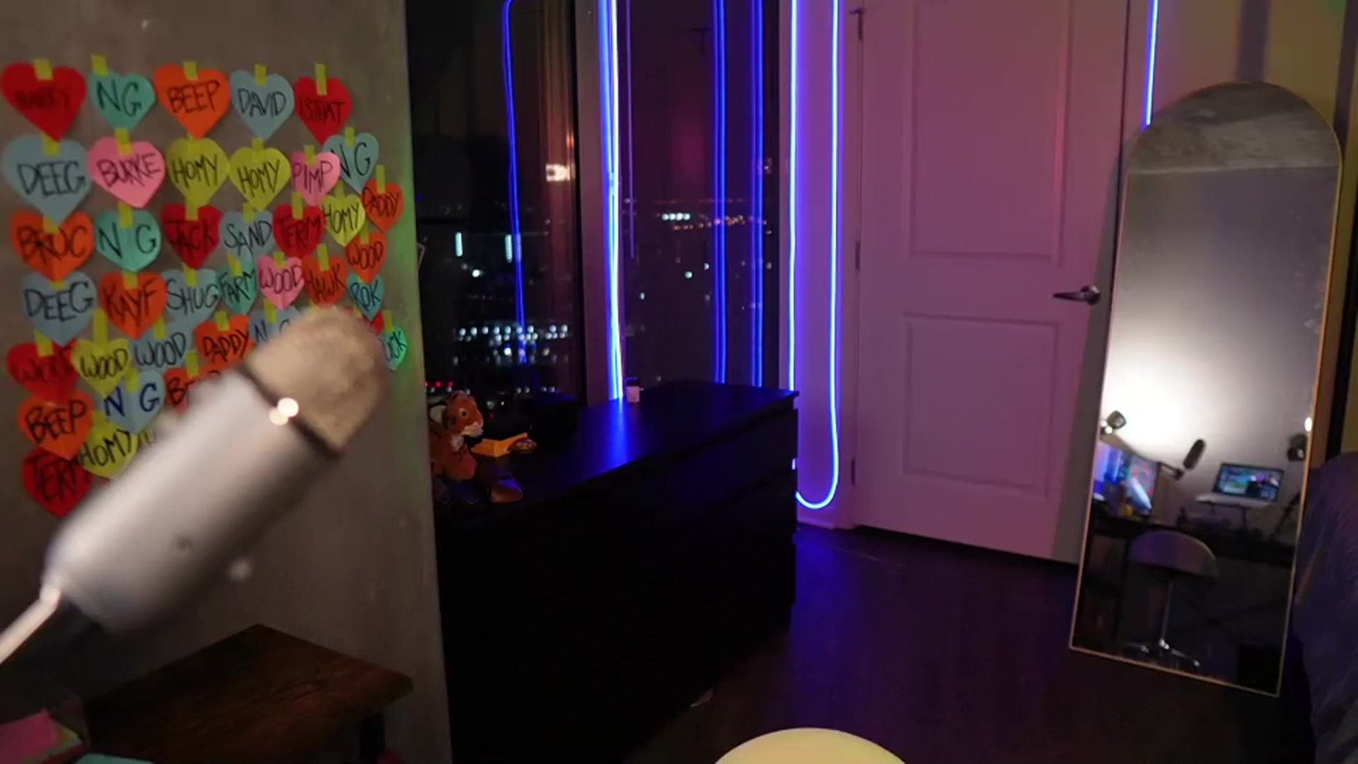 Gallery image thumbnail from Gia_Hill's myfreecams stream on, 02/10/2024, 03:32 image 7 of 20