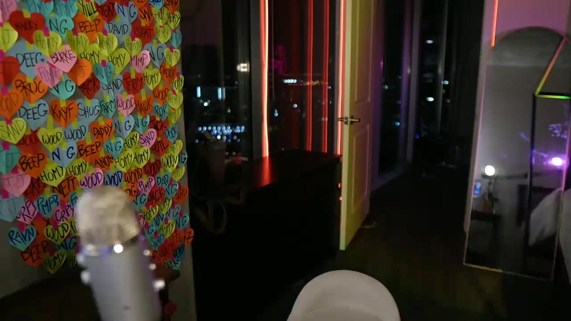 Gallery image thumbnail from Gia_Hill's myfreecams stream on, 02/27/2024, 03:31 image 17 of 20