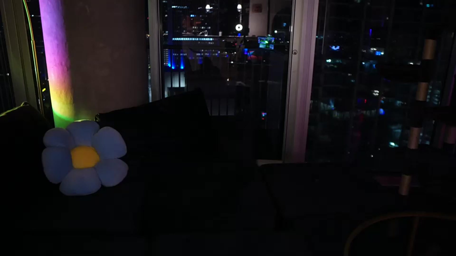 Gallery image thumbnail from Gia_Hill's myfreecams stream on, 03/02/2024, 05:28 image 6 of 20