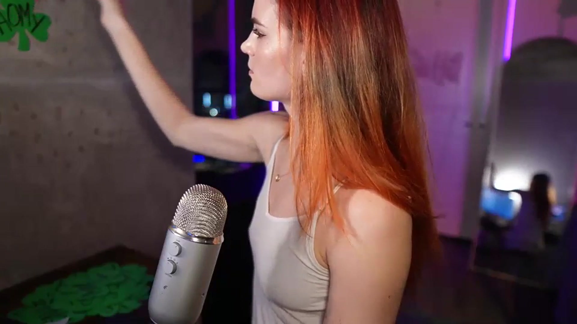 Gallery image thumbnail from Gia_Hill's myfreecams stream on, 03/05/2024, 03:08 image 6 of 20