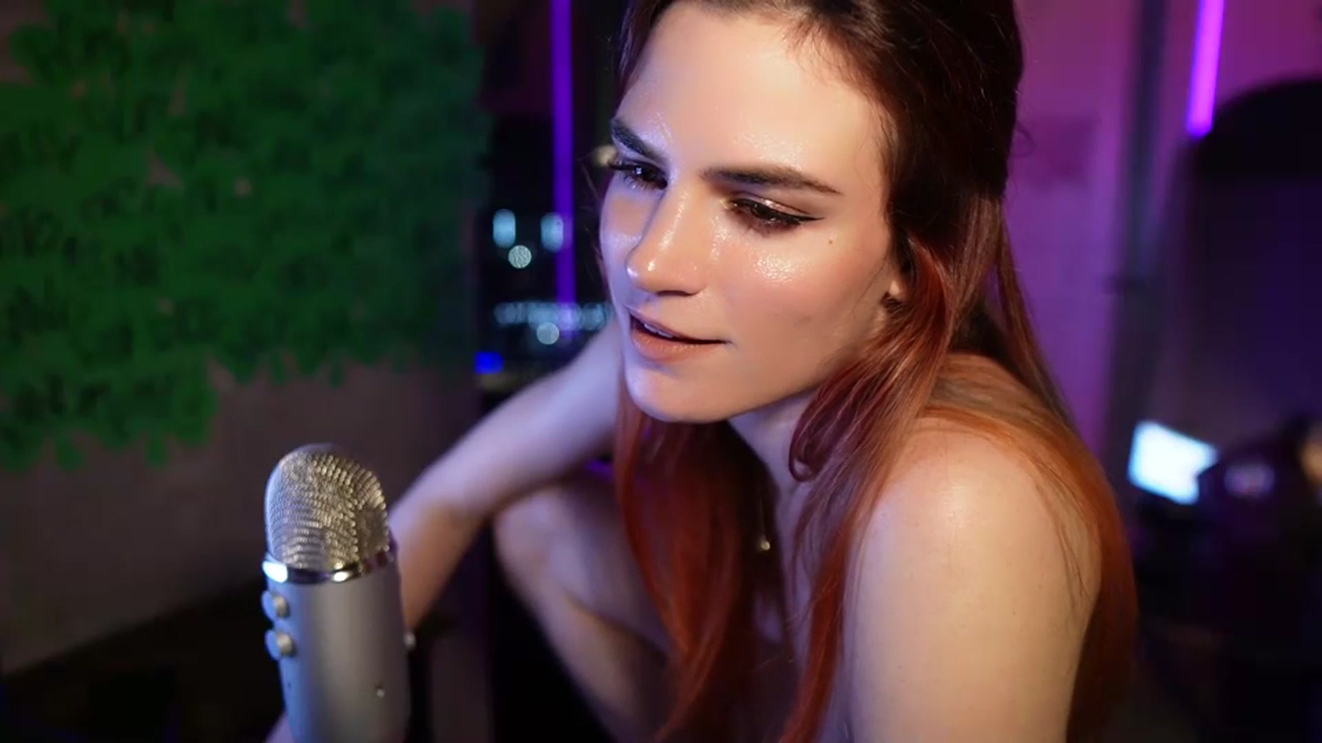 Gallery image thumbnail from Gia_Hill's myfreecams stream on, 03/05/2024, 05:27 image 4 of 20