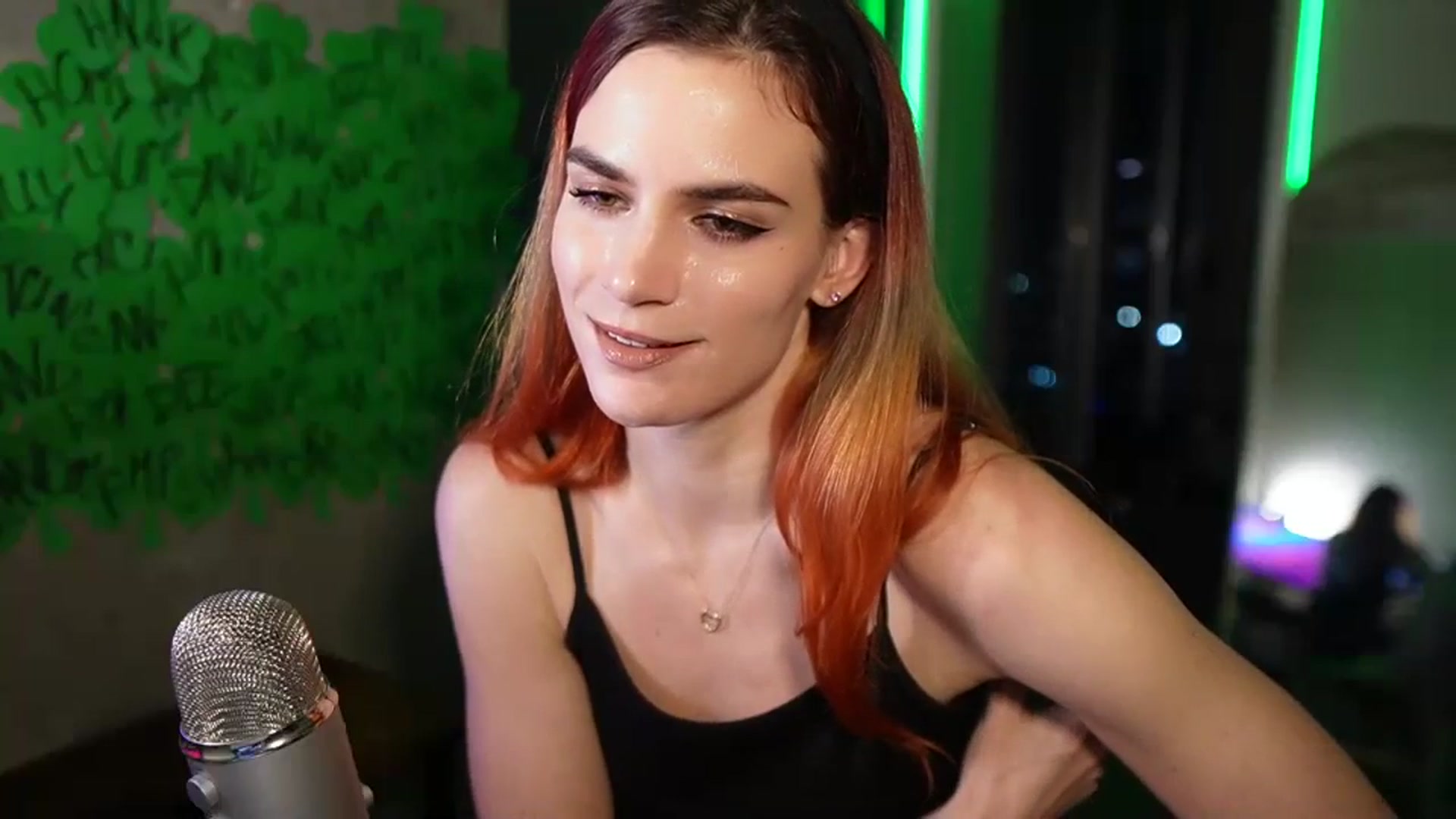 Gallery image thumbnail from Gia_Hill's myfreecams stream on, 03/07/2024, 03:04 image 2 of 20