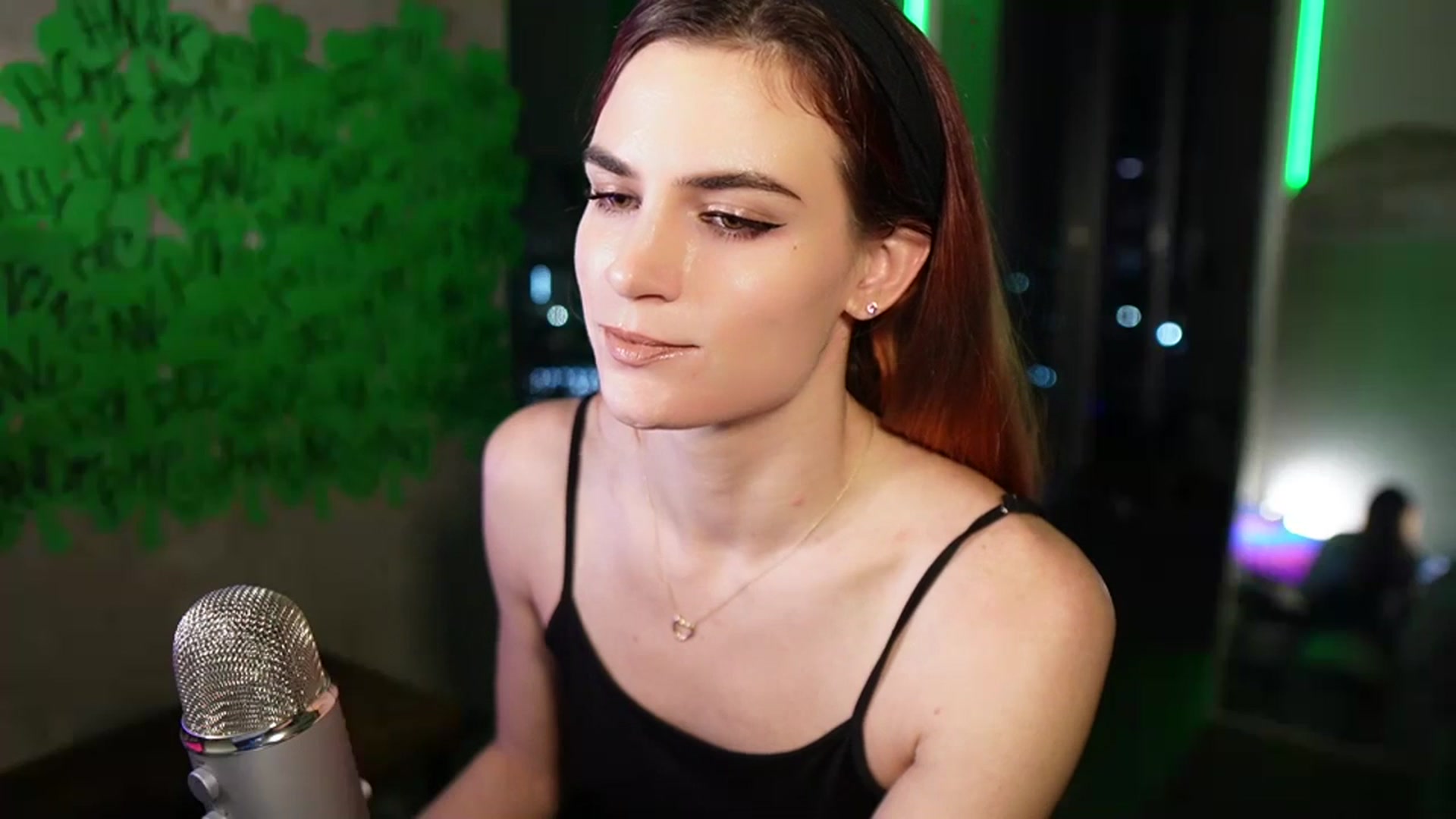 Gallery image thumbnail from Gia_Hill's myfreecams stream on, 03/07/2024, 03:04 image 5 of 20