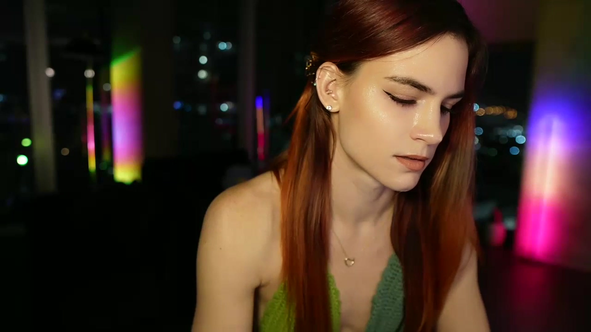 Gallery image thumbnail from Gia_Hill's myfreecams stream on, 03/09/2024, 03:27 image 3 of 20