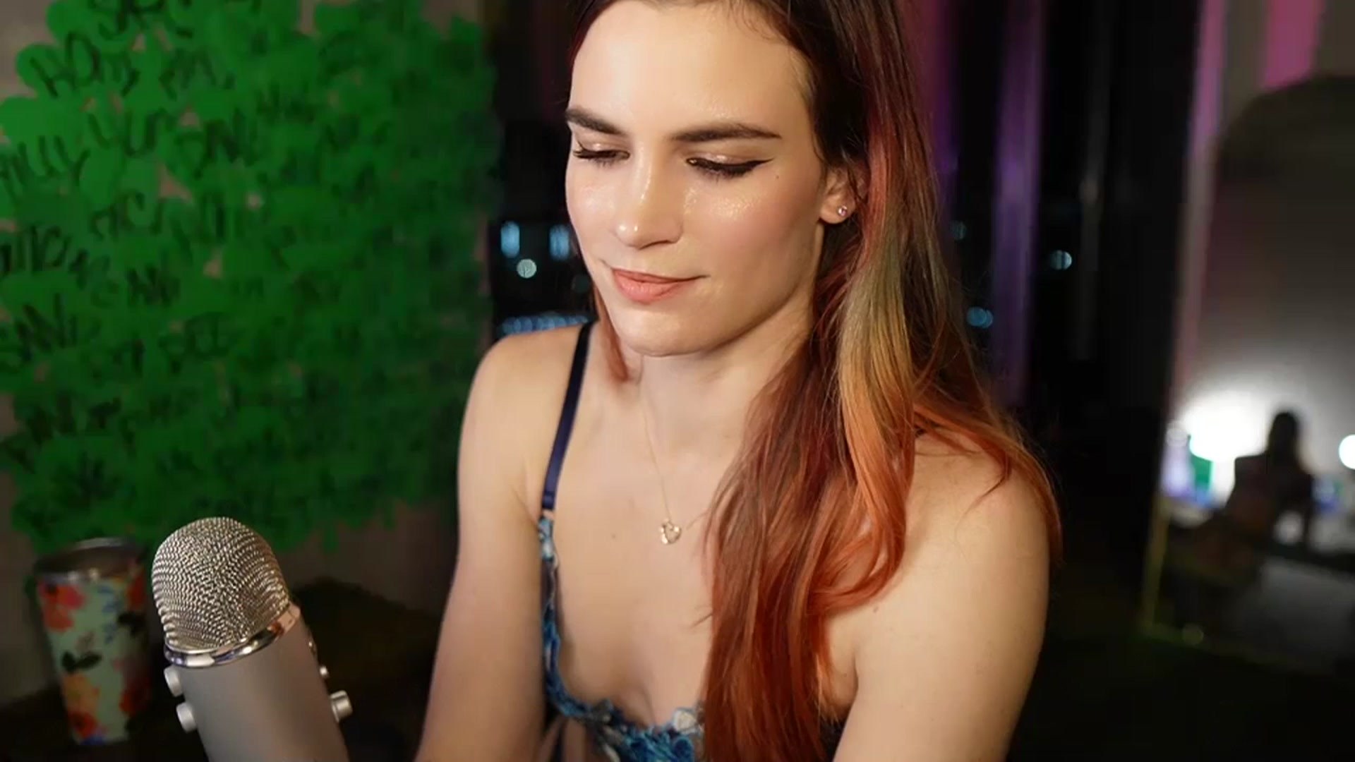 Gallery image thumbnail from Gia_Hill's myfreecams stream on, 03/12/2024, 02:11 image 6 of 20