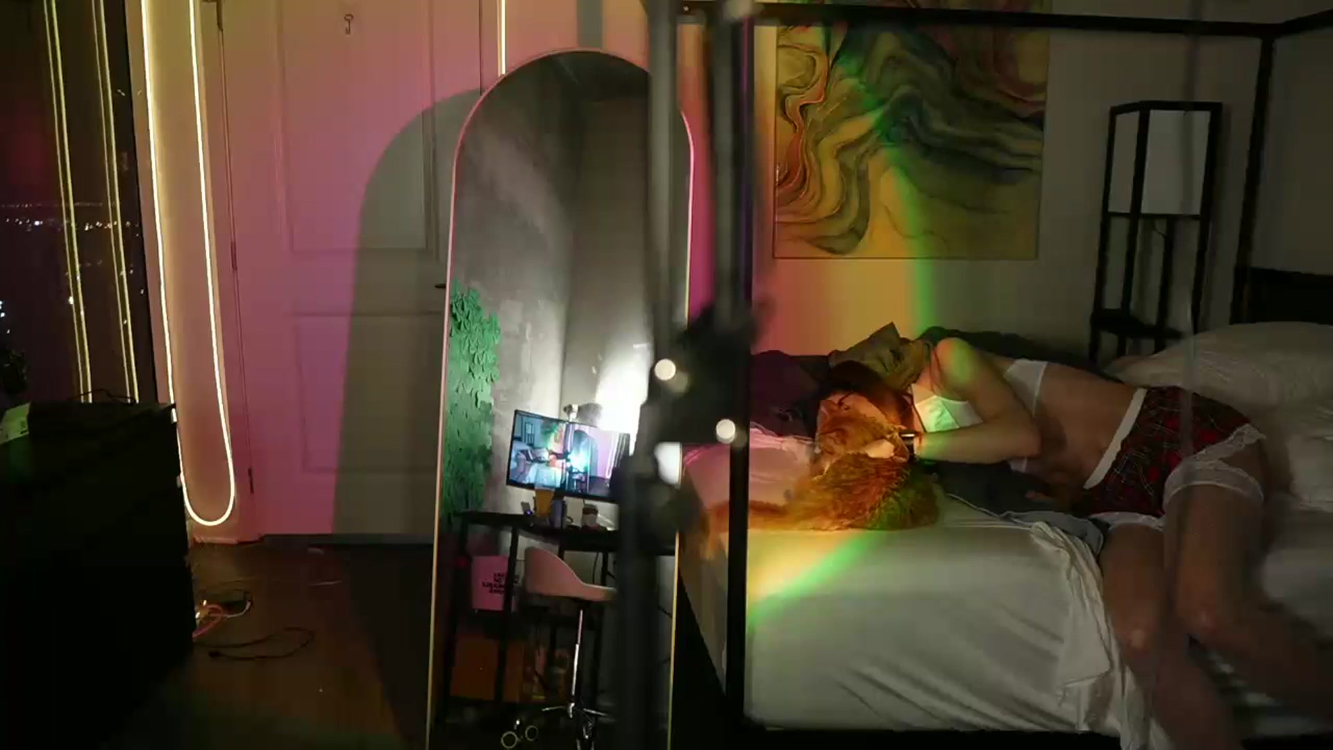 Gallery image thumbnail from Gia_Hill's myfreecams stream on, 03/24/2024, 02:11 image 5 of 20