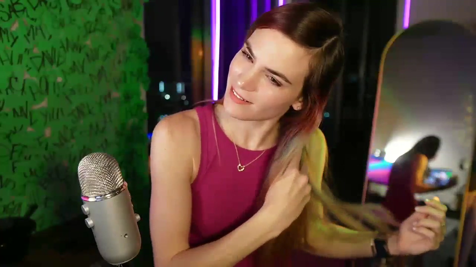 Gallery image thumbnail from Gia_Hill's myfreecams stream on, 03/26/2024, 04:15 image 2 of 20