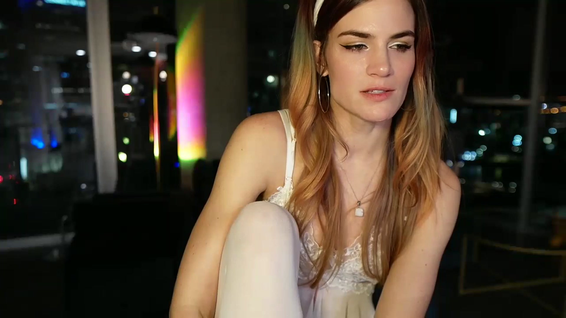 Gallery image thumbnail from Gia_Hill's myfreecams stream on, 03/30/2024, 02:31 image 2 of 20