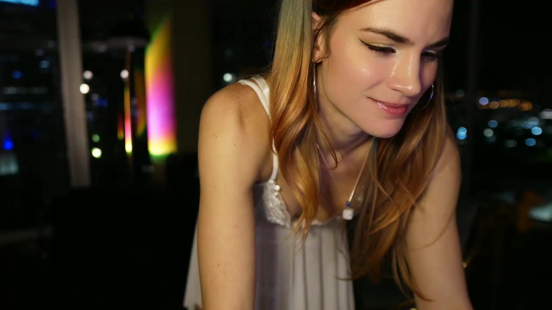 Gallery image thumbnail from Gia_Hill's myfreecams stream on, 03/30/2024, 02:31 image 20 of 20
