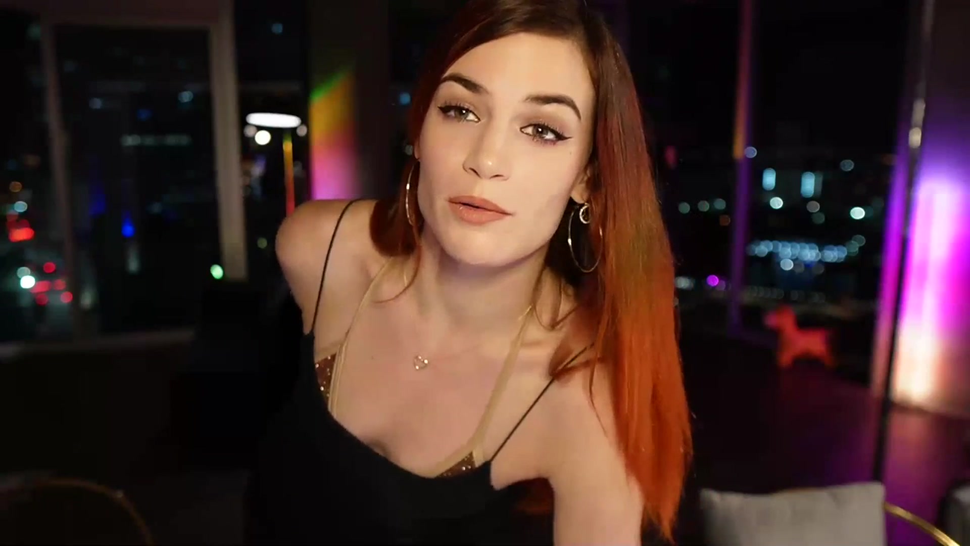 Gallery image thumbnail from Gia_Hill's myfreecams stream on, 04/09/2024, 01:48 image 10 of 20