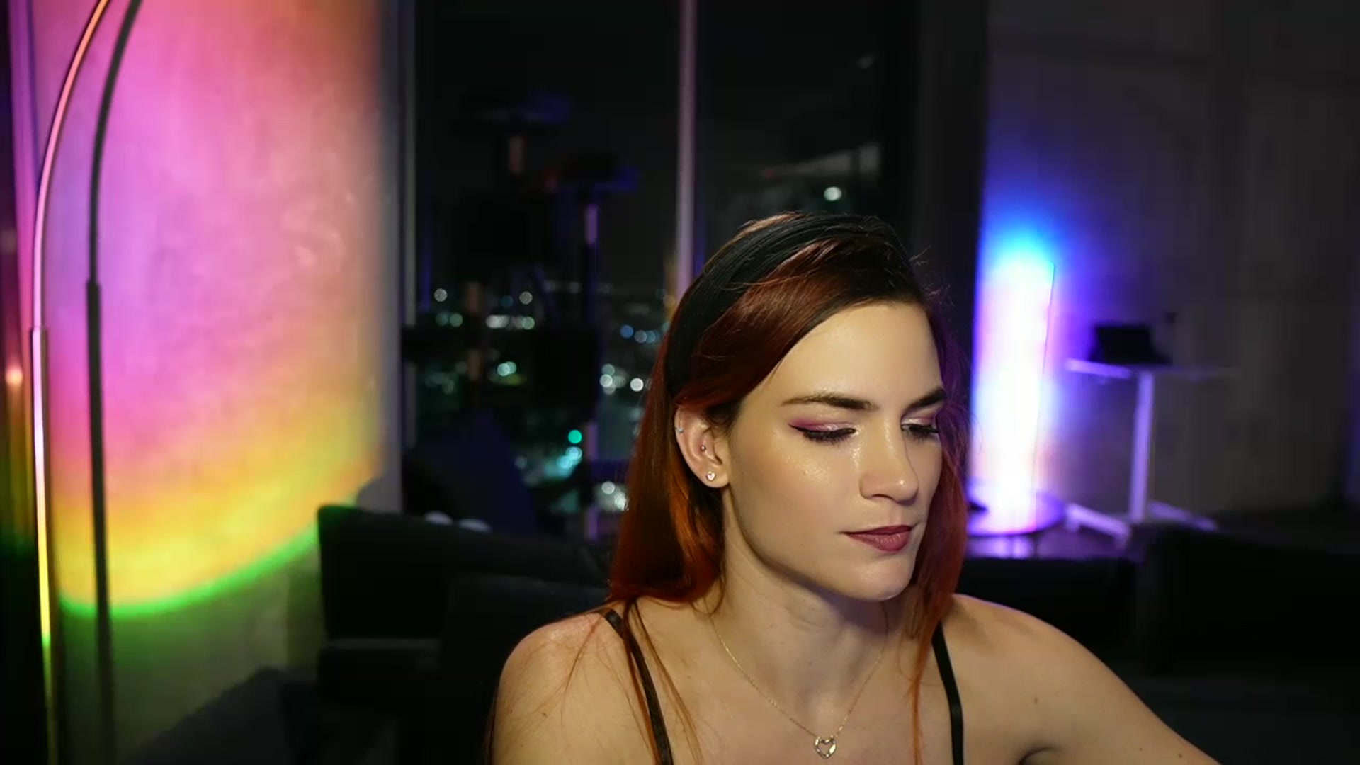 Gallery image thumbnail from Gia_Hill's myfreecams stream on, 04/11/2024, 03:34 image 13 of 20