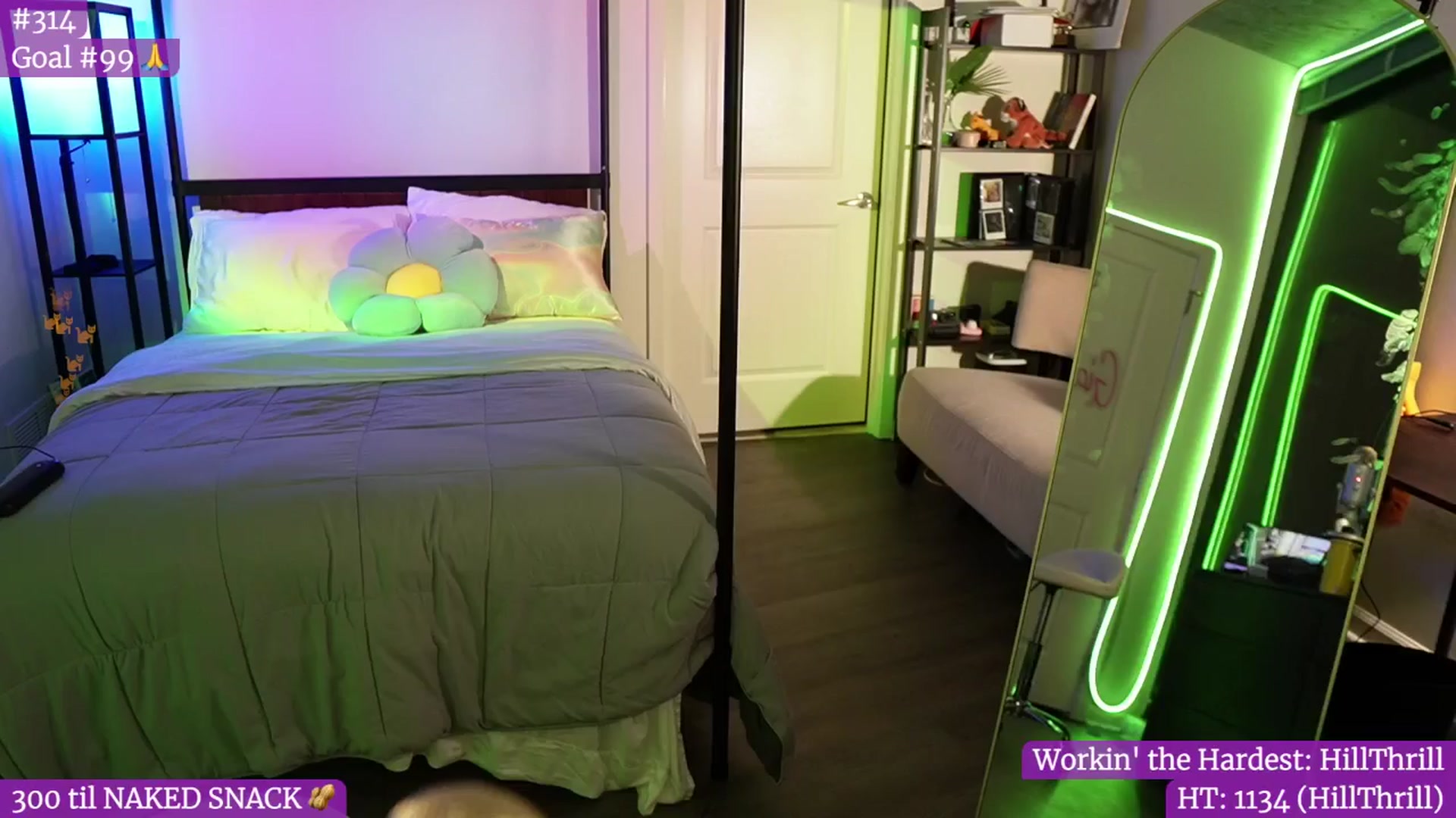 Gallery image thumbnail from Gia_Hill's myfreecams stream on, 05/02/2024, 04:26 image 14 of 20