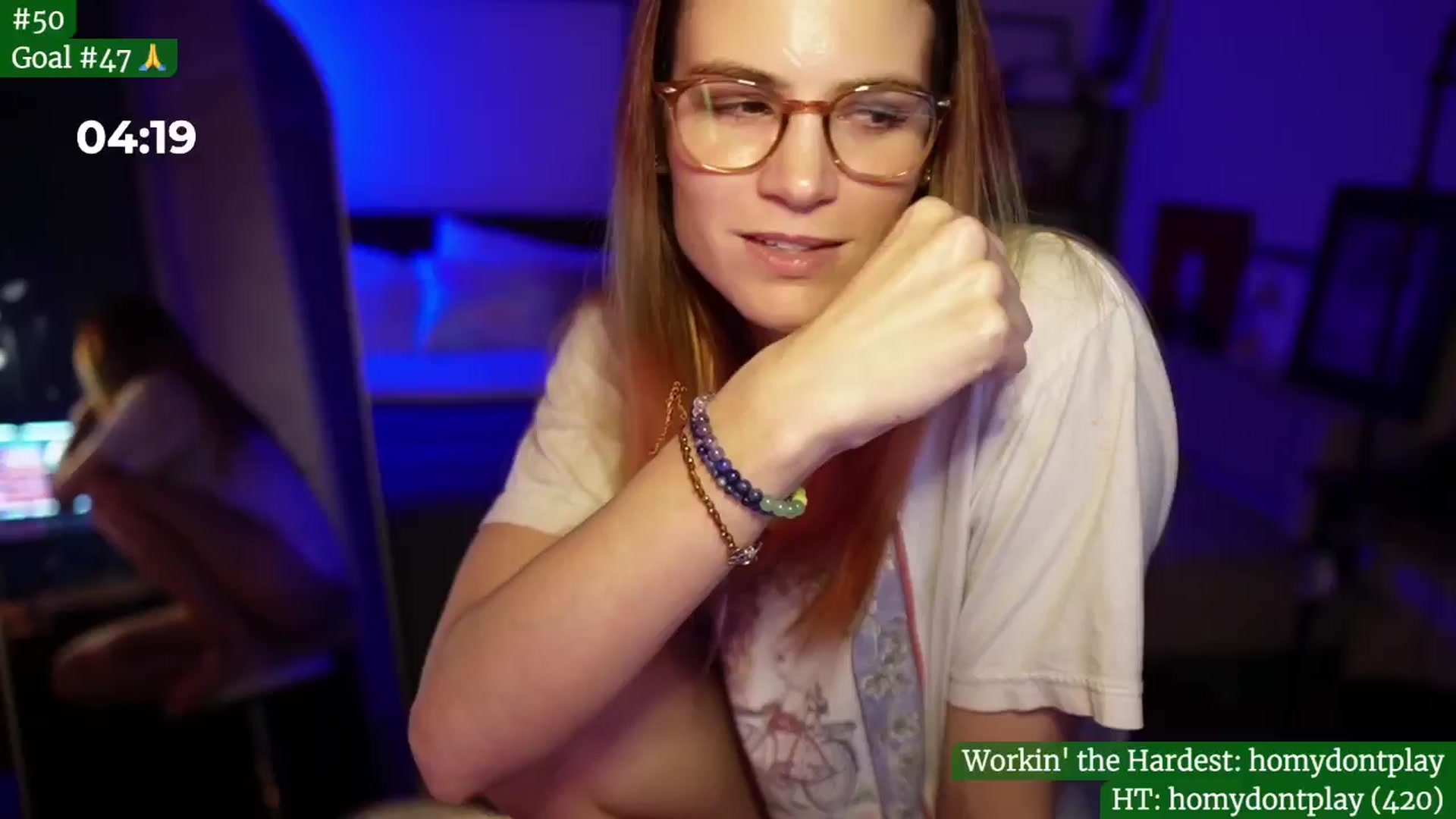 Gallery image thumbnail from Gia_Hill's myfreecams stream on, 05/17/2024, 04:37 image 9 of 20