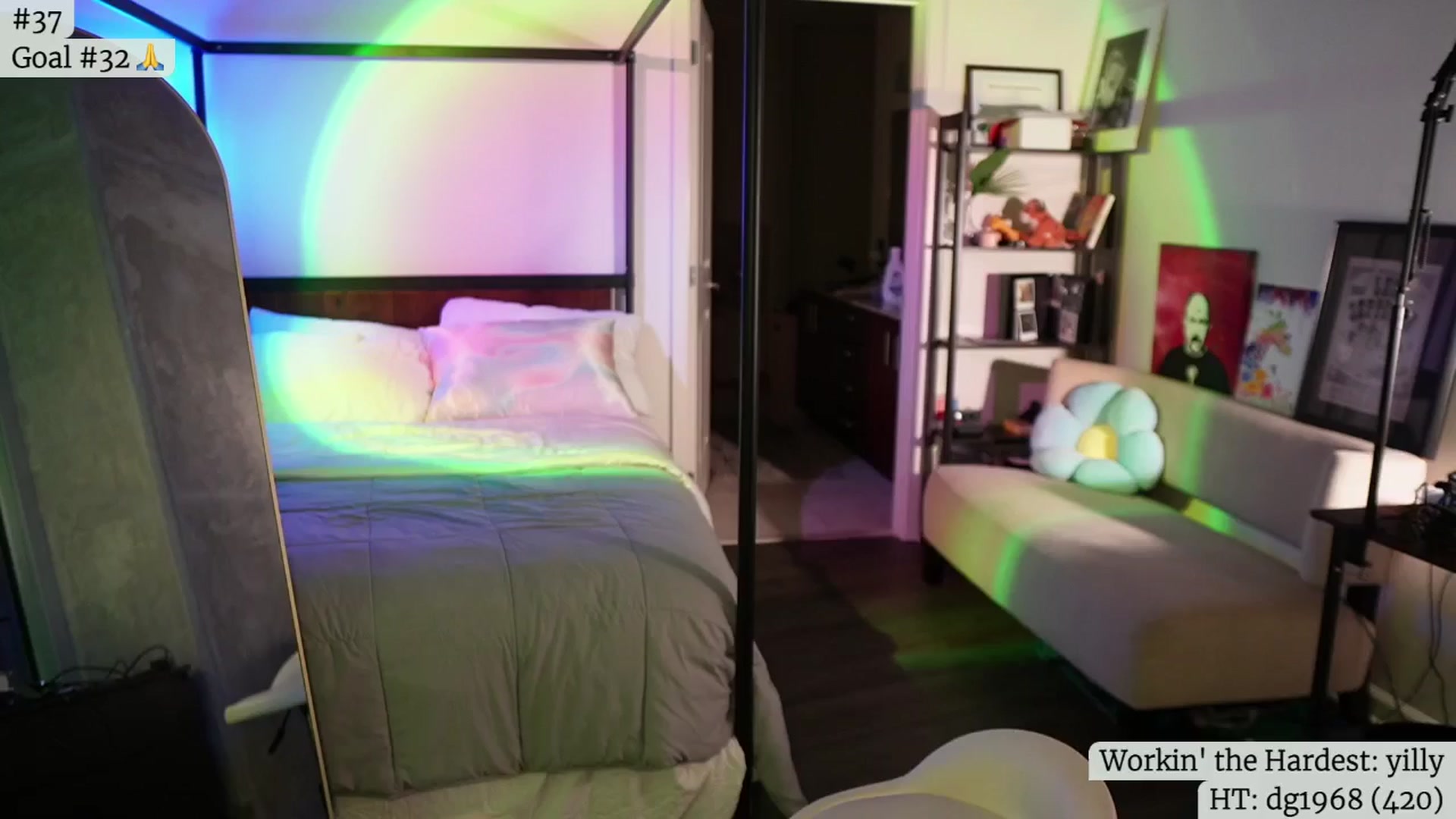 Gallery image thumbnail from Gia_Hill's myfreecams stream on, 05/21/2024, 05:31 image 6 of 20