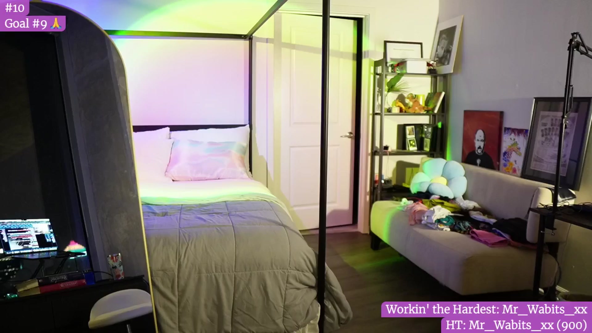 Gallery image thumbnail from Gia_Hill's myfreecams stream on, 06/20/2024, 06:10 image 9 of 20