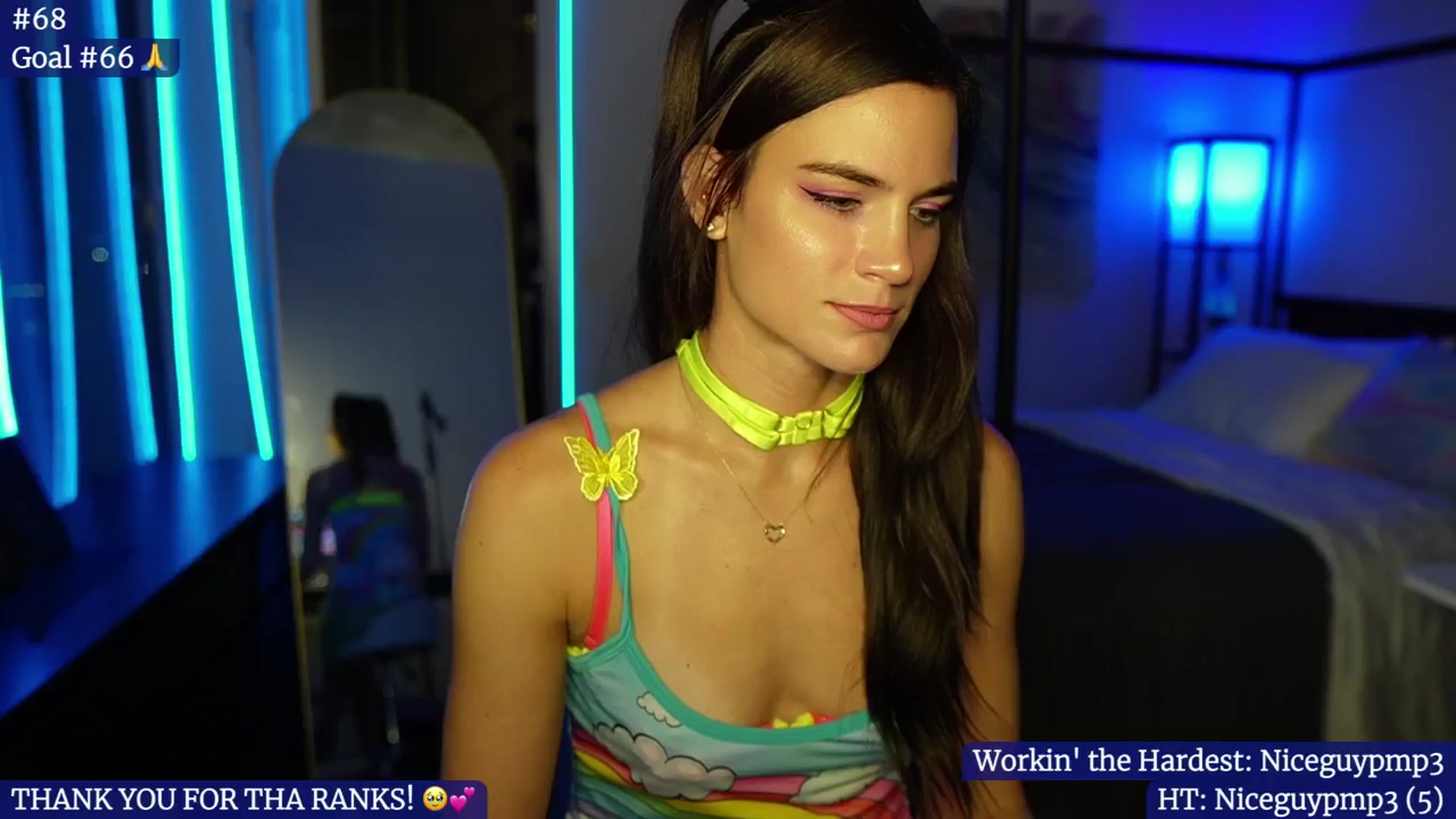Gallery image thumbnail from Gia_Hill's myfreecams stream on, 07/31/2024, 05:25 image 1 of 20