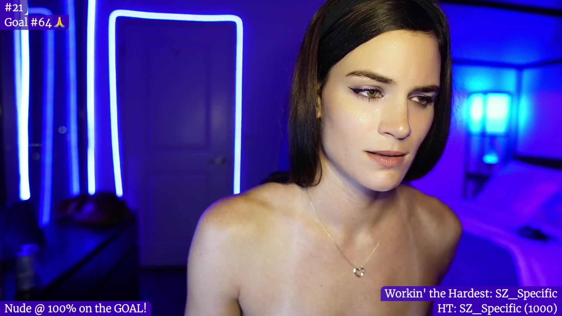 Gallery image thumbnail from Gia_Hill's myfreecams stream on, 08/01/2024, 07:56 image 17 of 20