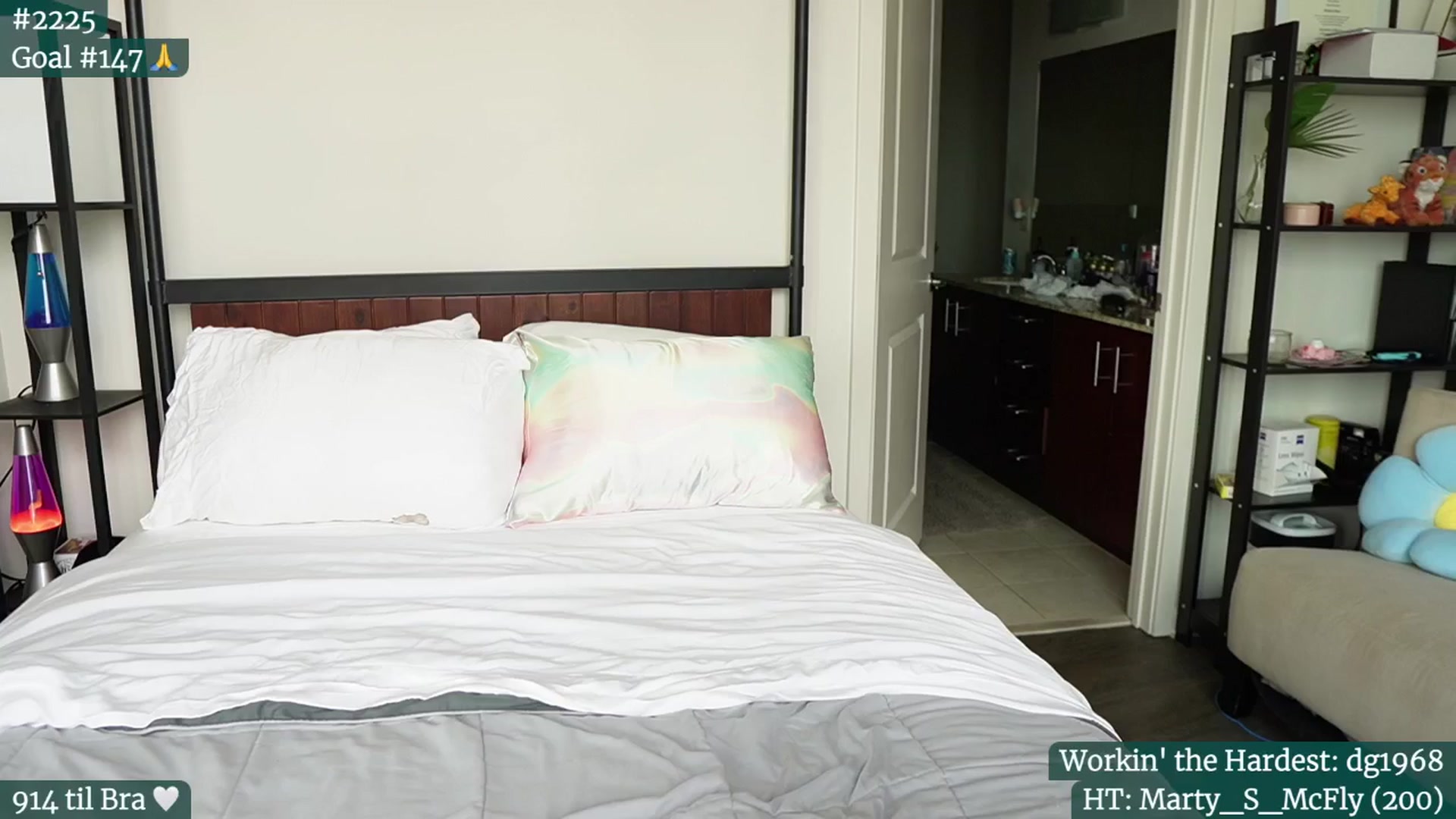 Gallery image thumbnail from Gia_Hill's myfreecams stream on, 09/03/2024, 22:27 image 3 of 20