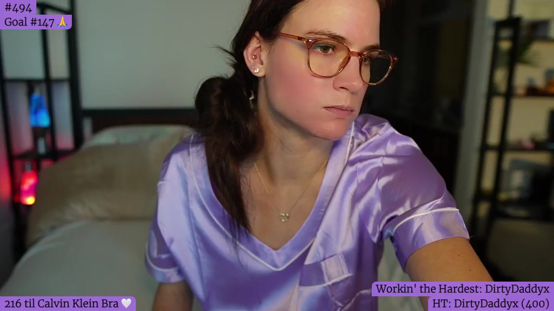 Gallery image thumbnail from Gia_Hill's myfreecams stream on, 09/13/2024, 24:09 image 12 of 20