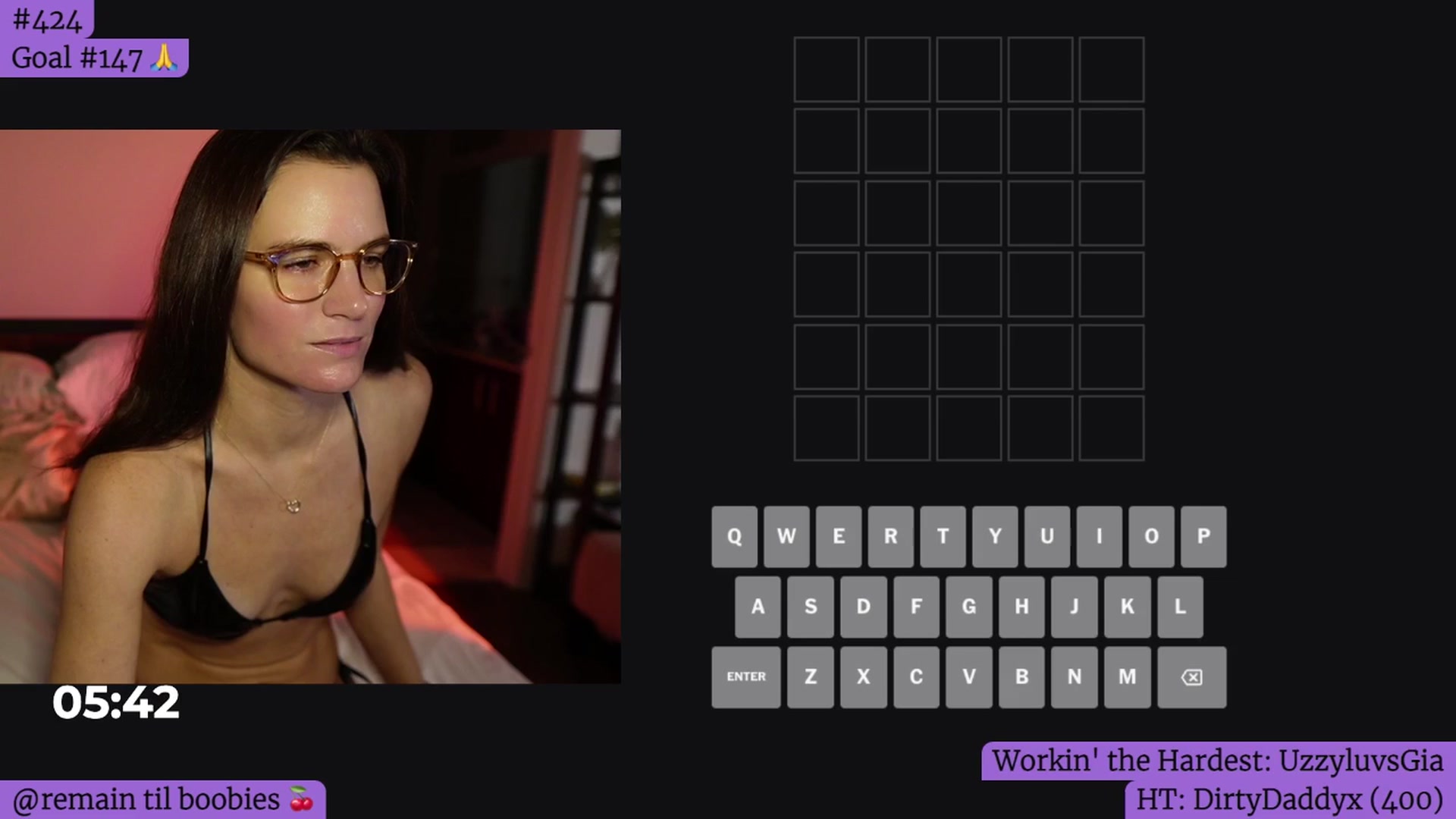 Gallery image thumbnail from Gia_Hill's myfreecams stream on, 09/13/2024, 01:10 image 15 of 20
