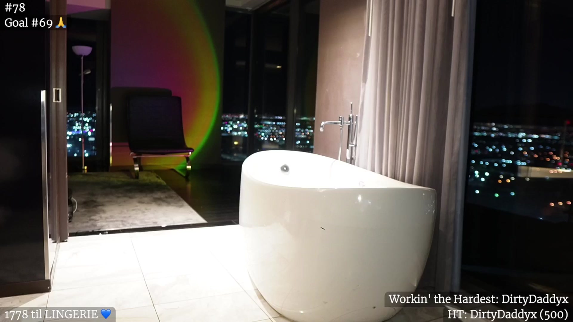Gallery image thumbnail from Gia_Hill's myfreecams stream on, 09/28/2024, 02:49 image 9 of 20
