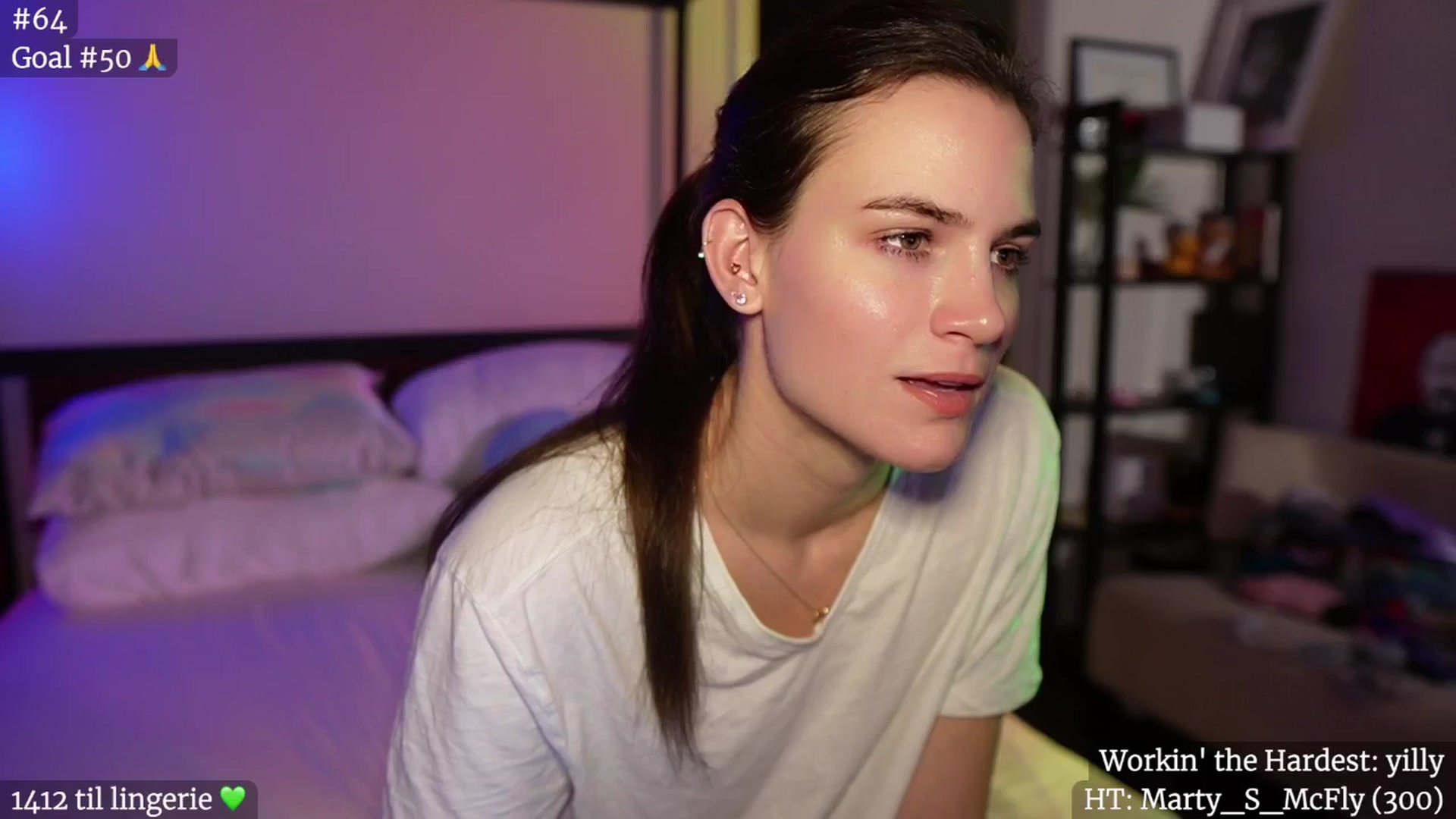 Gallery image thumbnail from Gia_Hill's myfreecams stream on, 10/01/2024, 03:13 image 11 of 20